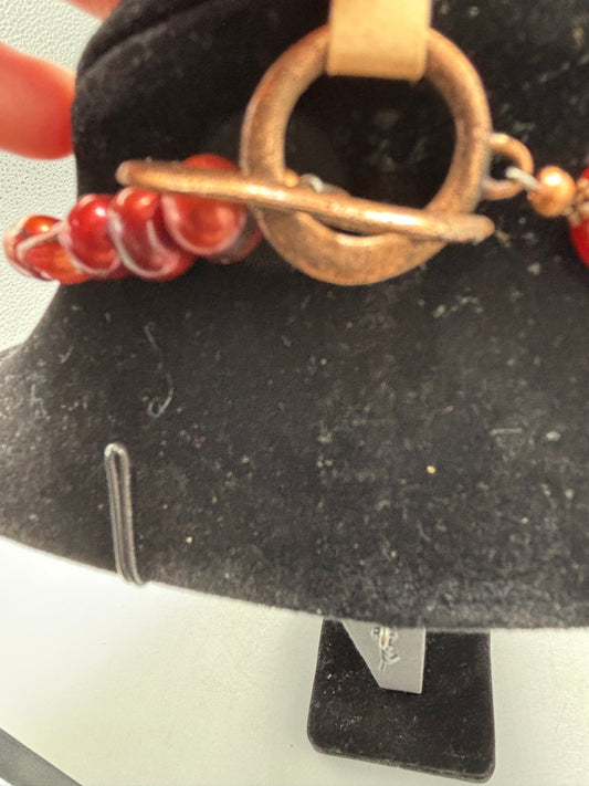 Orange swirl shell & Pearl necklace