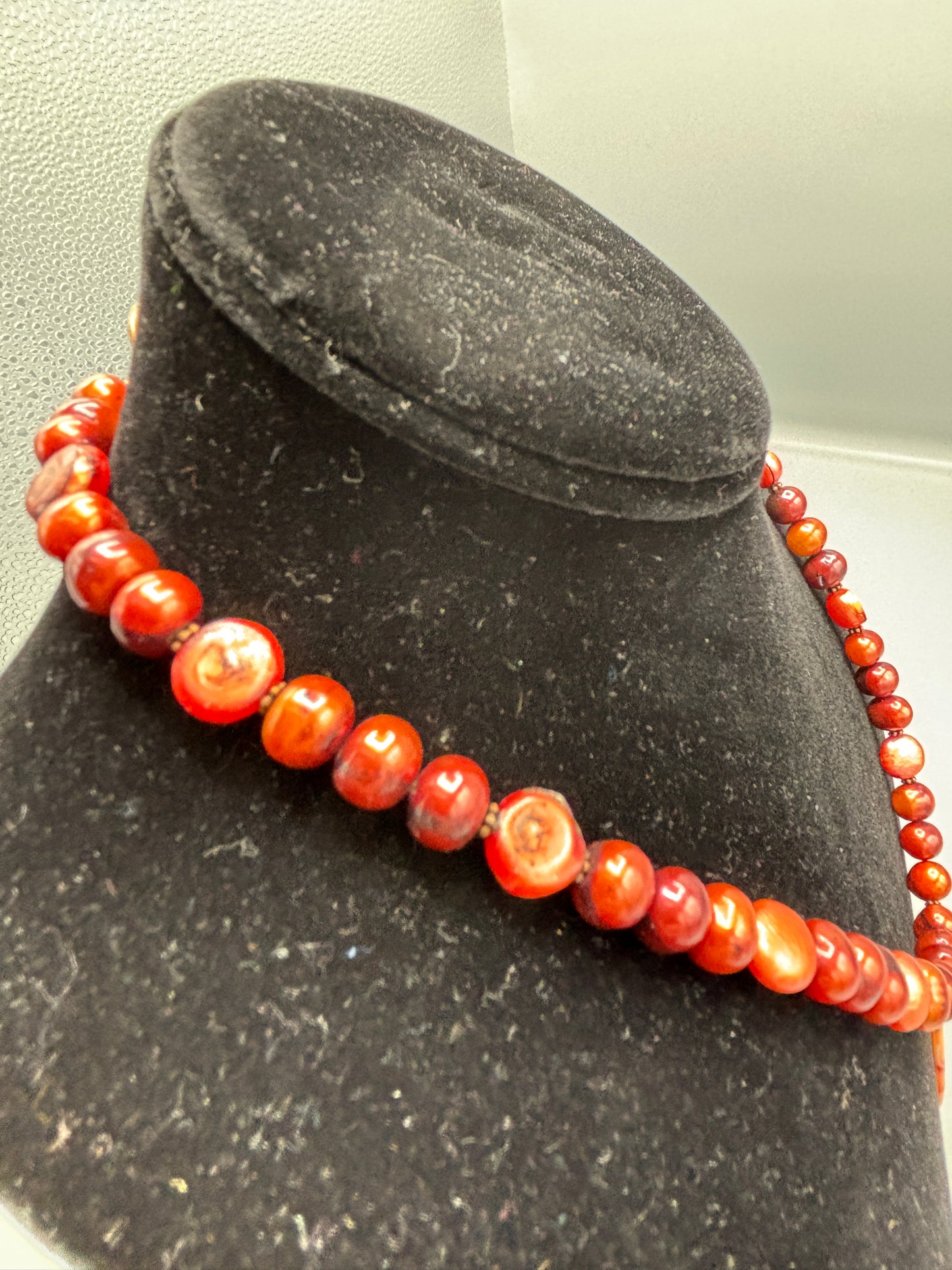 Orange swirl shell & Pearl necklace