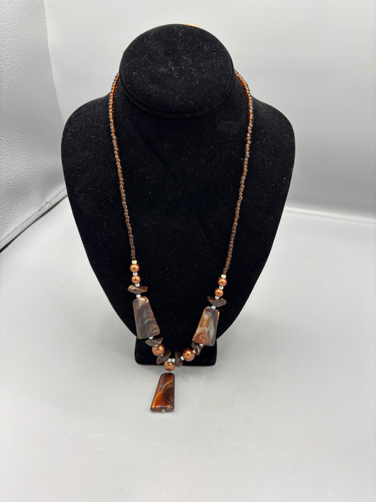 Costume brown bead Necklace