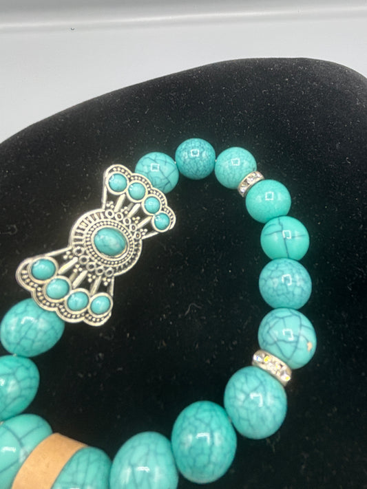 Turquoise style bracelet