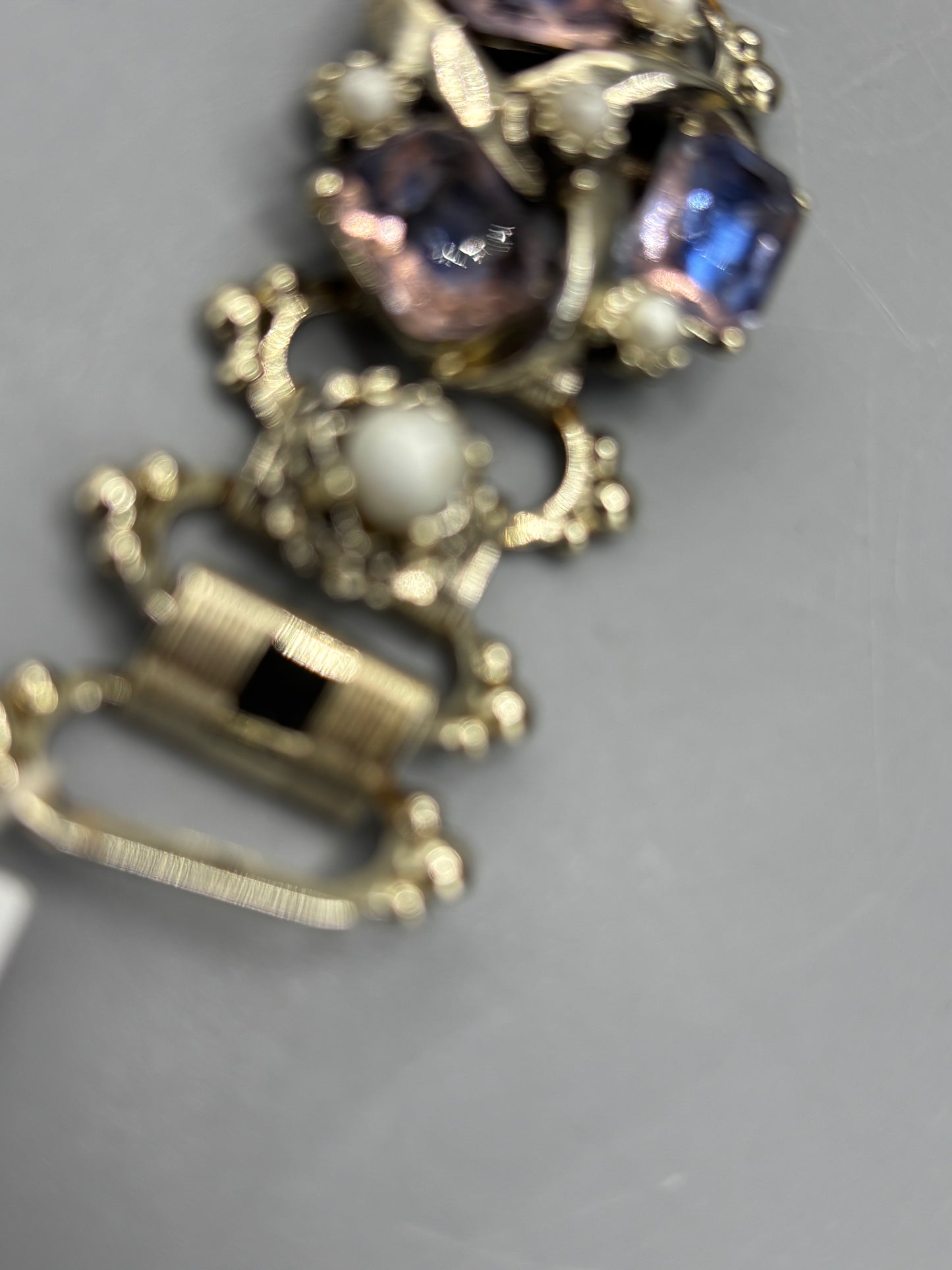 Vintage silver tone bracelet with purple stones & faux pearls