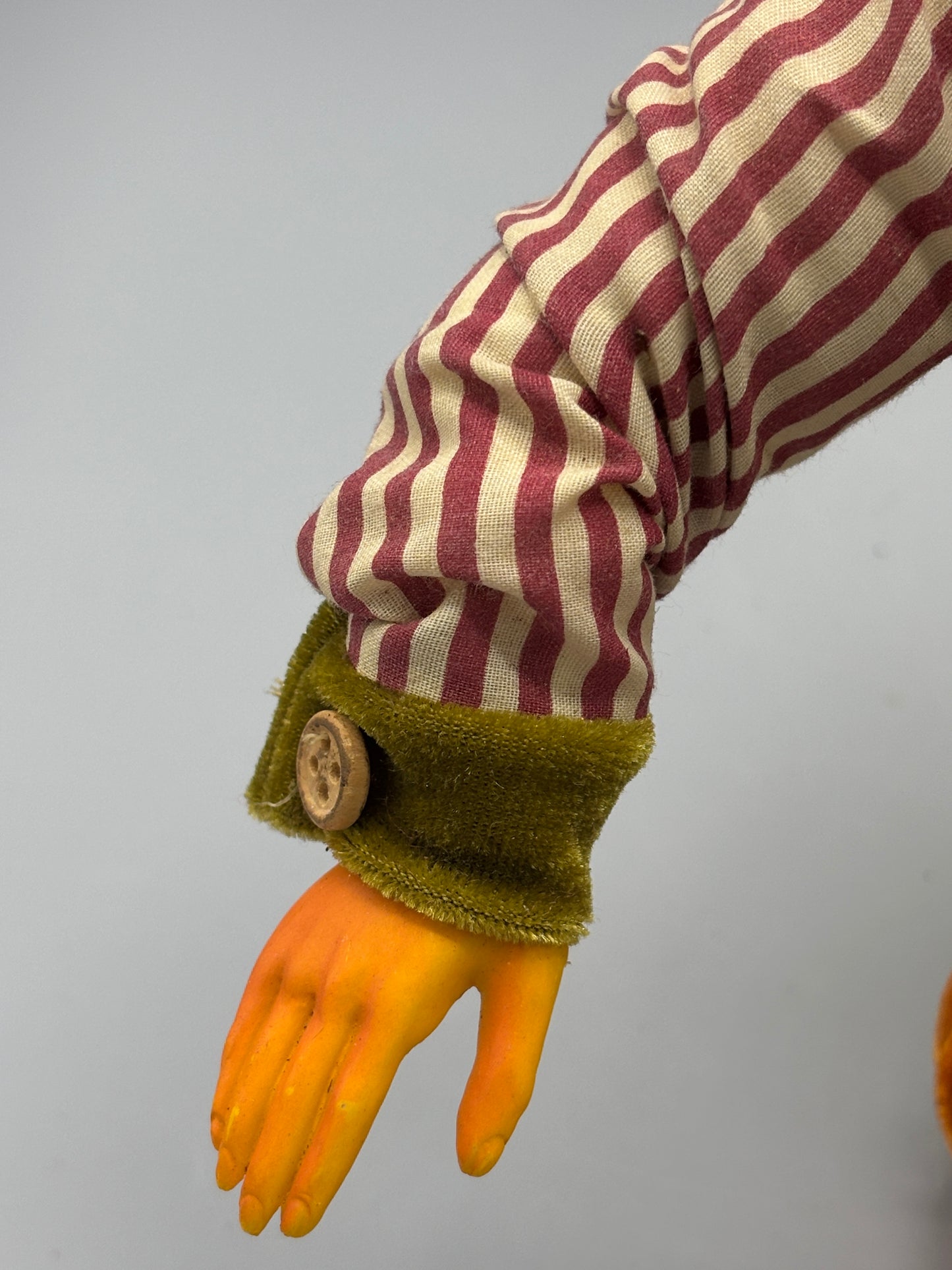 Folk art Pumpkin Scarecrow sitting