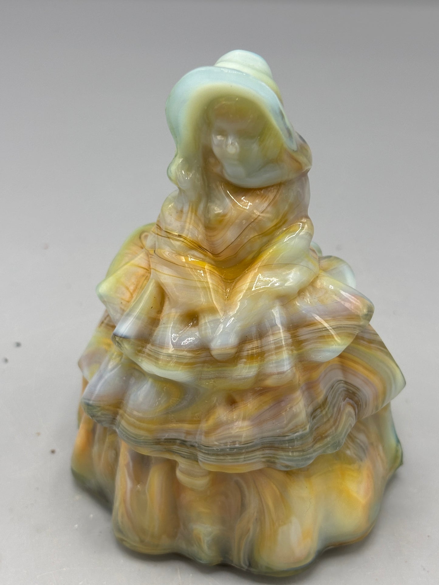 Vintage Boyd Louise Slag glass