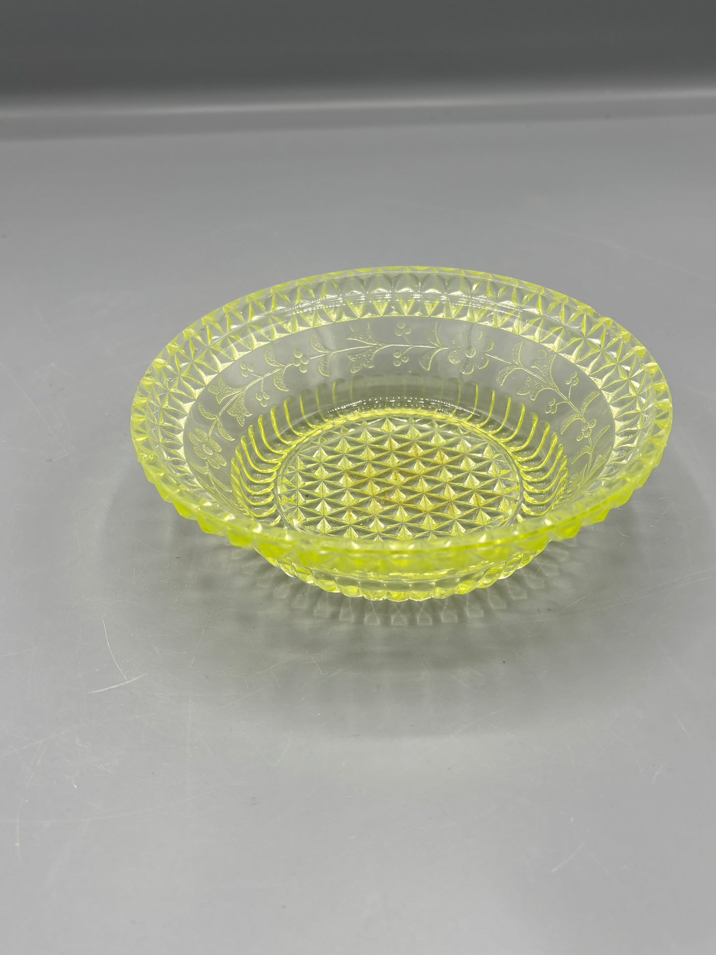 Vintage Adam & Co Vaseline bowl