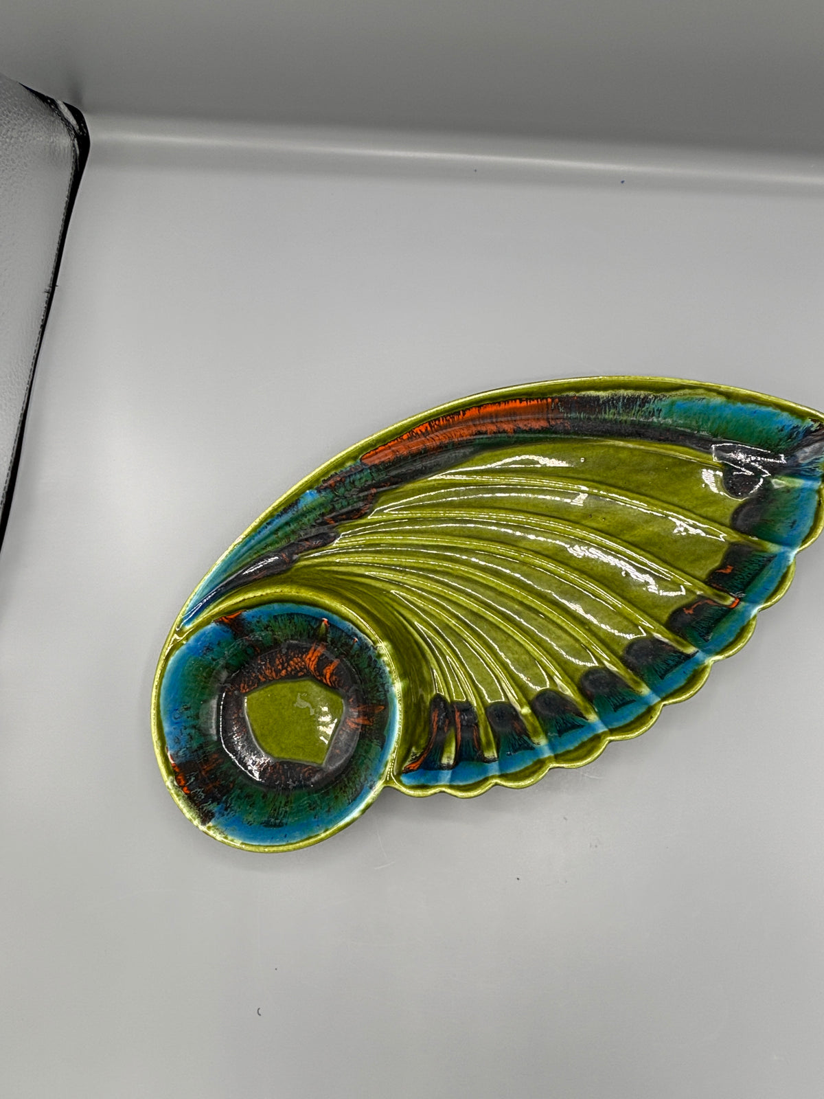 Vintage California pottery "Wing Chip & Dip " platter