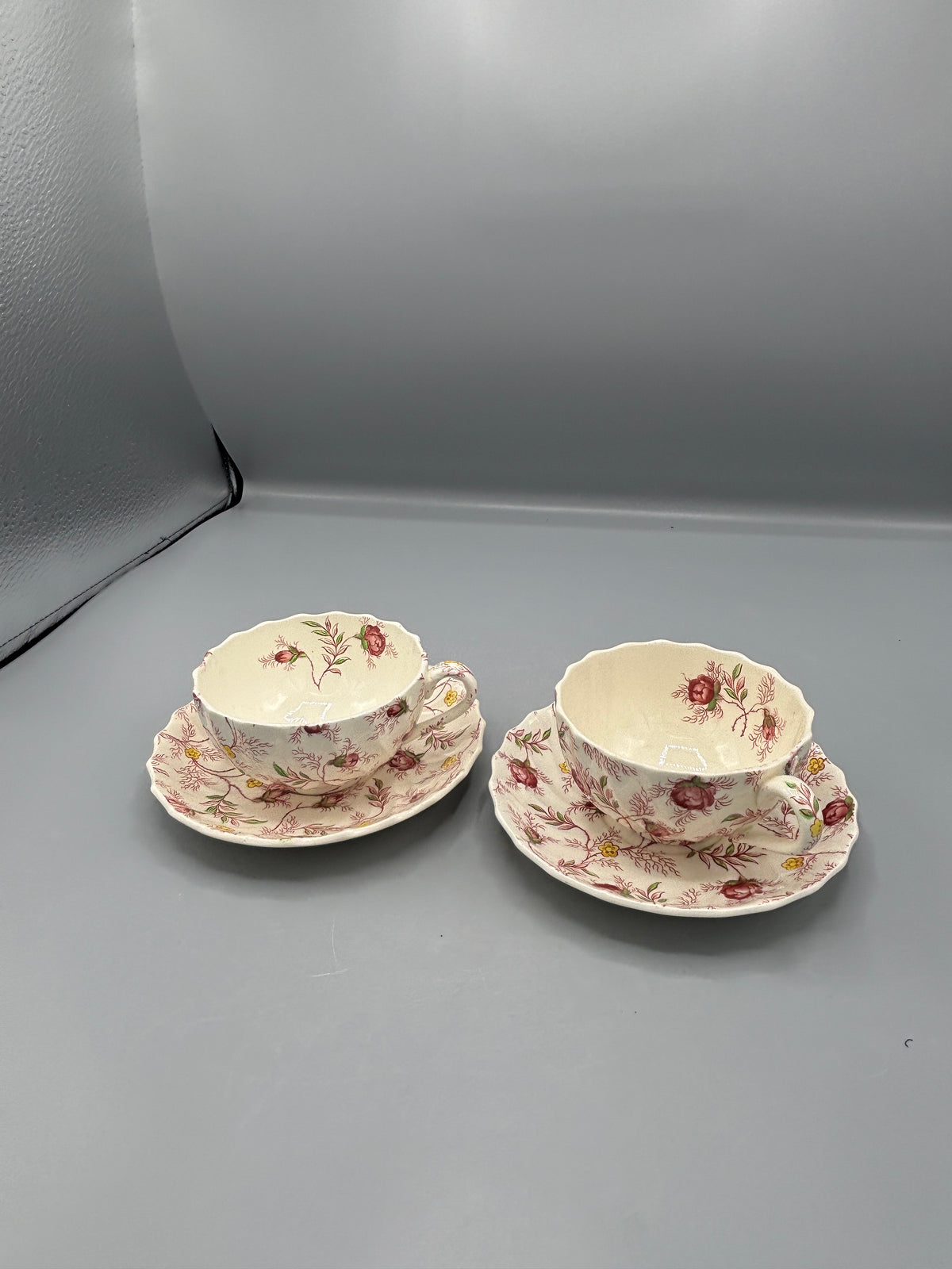 Vintage Spode Copeland Rosebud Chintz teacup & saucer
