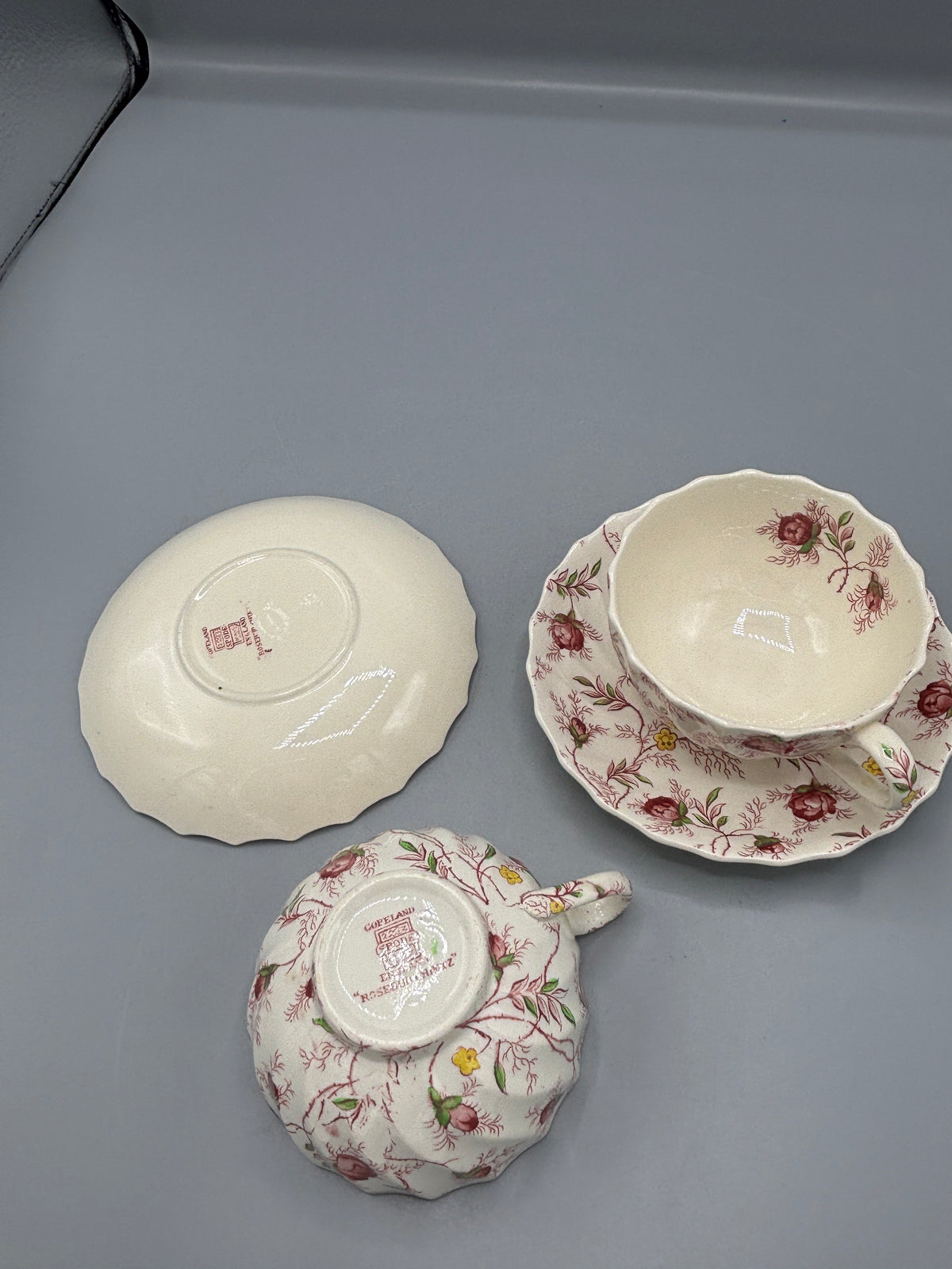Vintage Spode Copeland Rosebud Chintz teacup & saucer