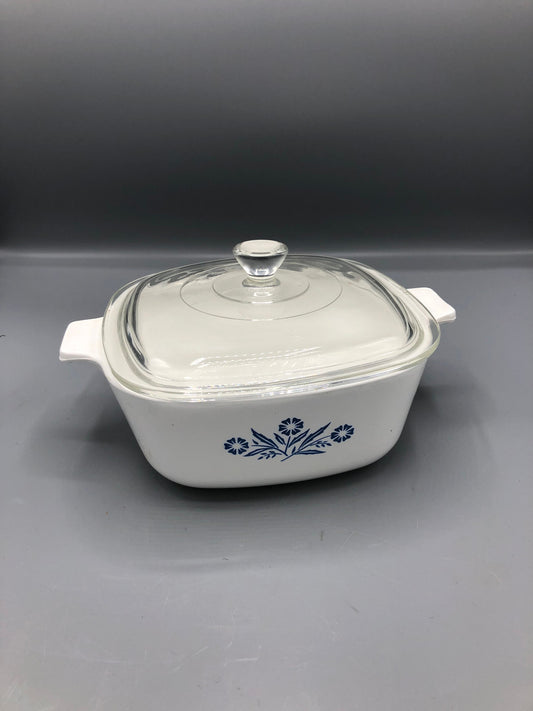 Vintage Corningware  with lid