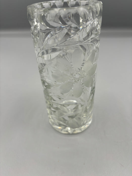 Brillant cut Crystal floral vase