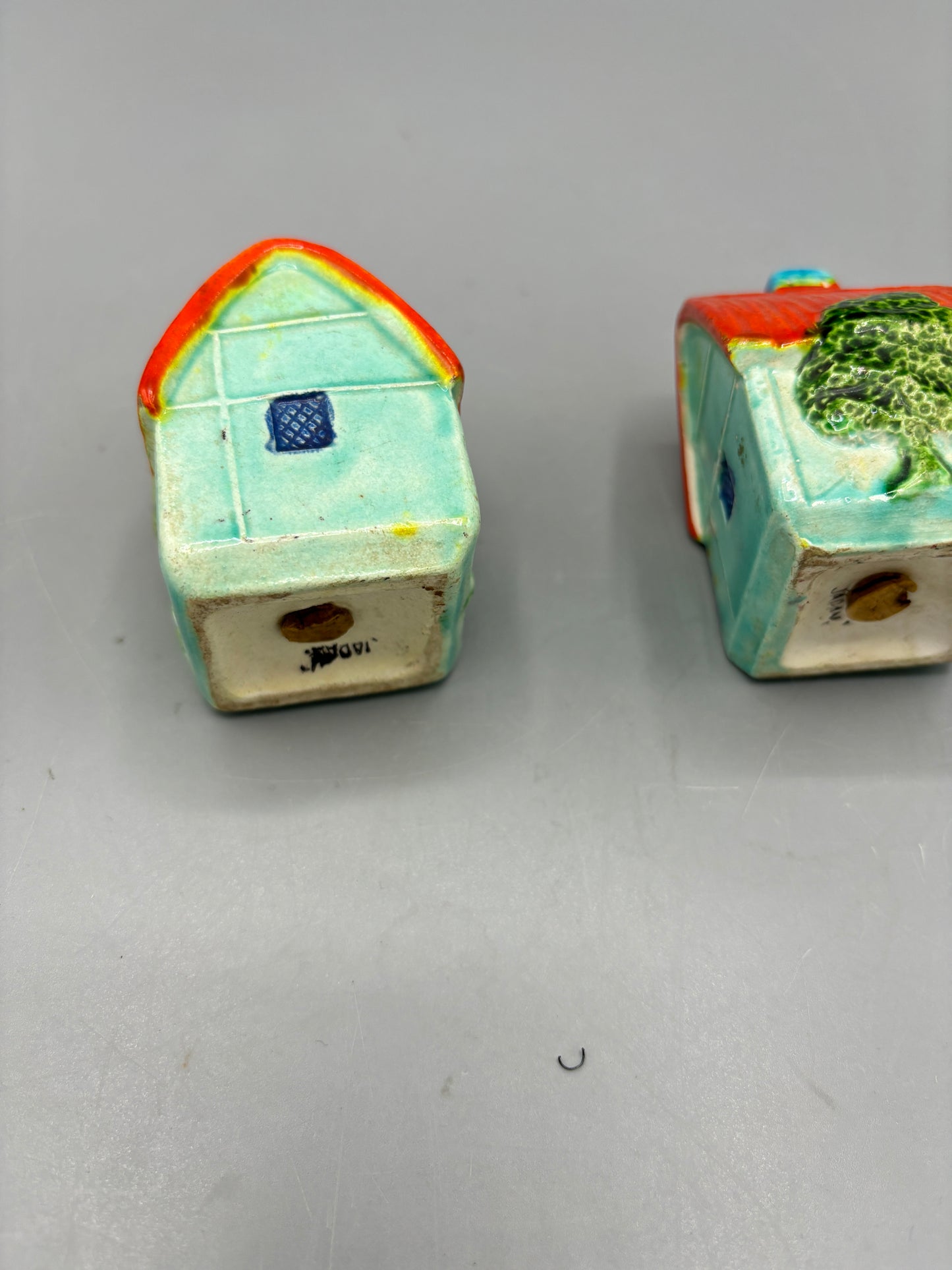 Vintage Cottage salt & pepper