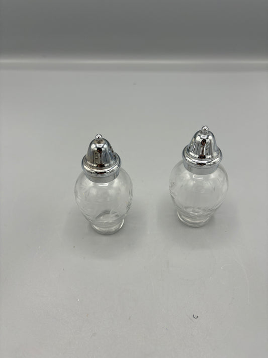 Princess House crystal salt & pepper