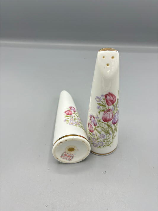 MCM bone China tulip salt & pepper