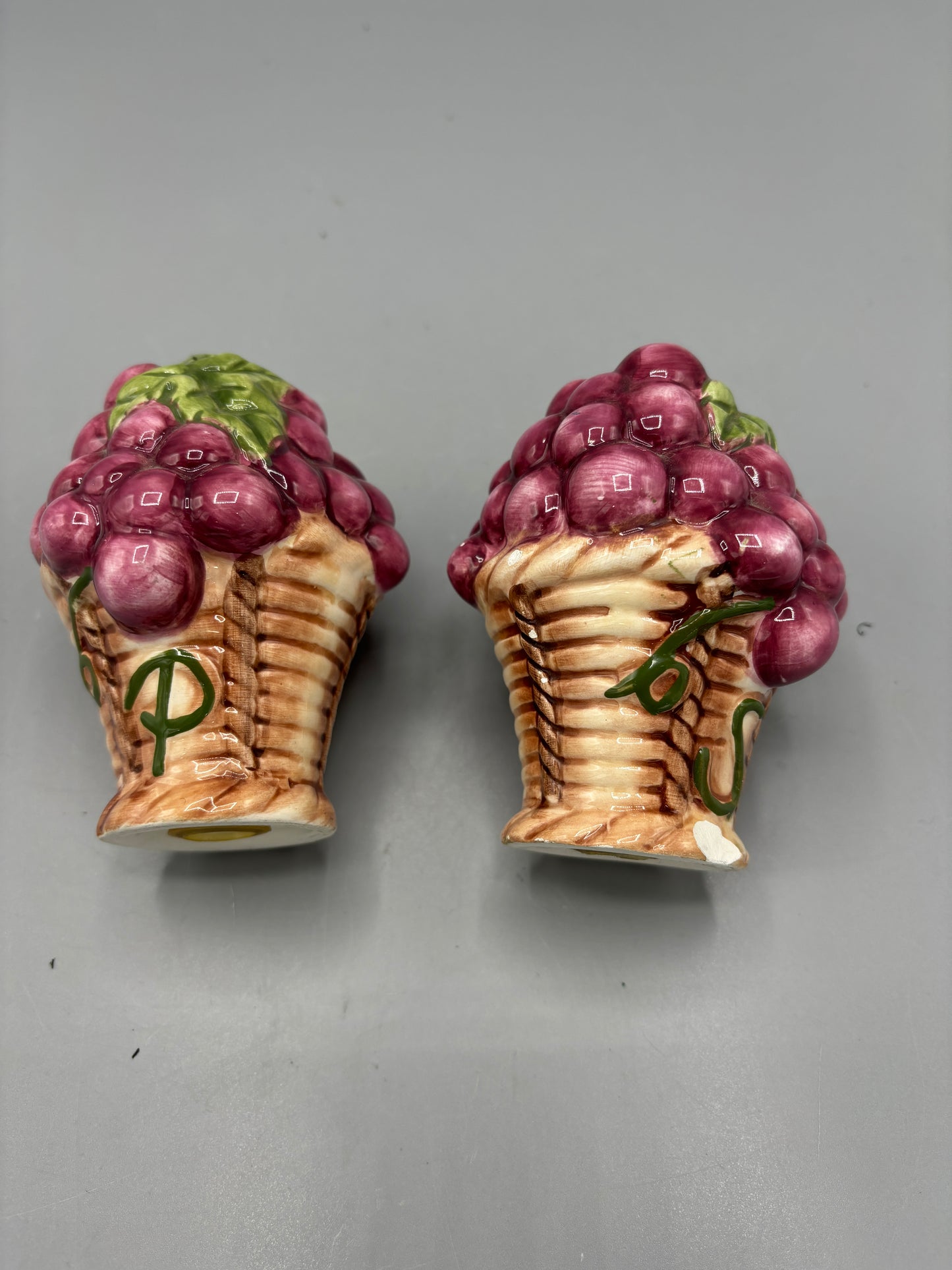 Ceramic grape salt & pepper