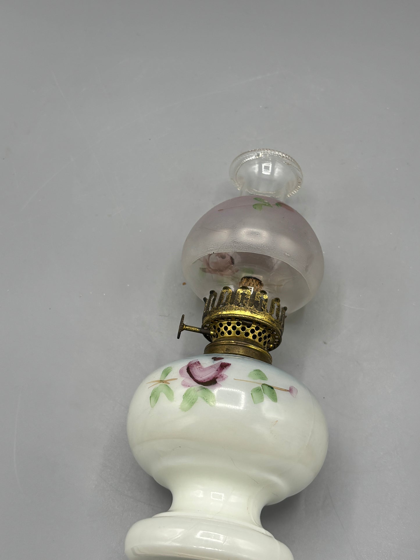 Antique Pink Blue "Nellie Blyman" oil lamp