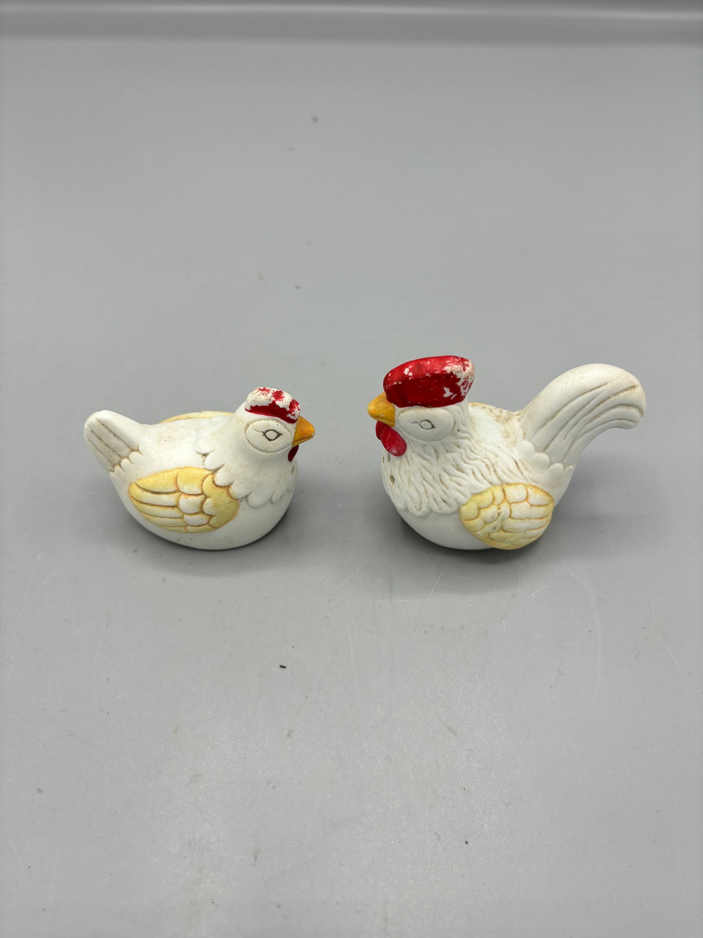 Vintage chicken salt & pepper