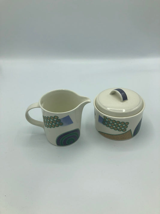 Mikasa Intaglio Creamer & Sugar