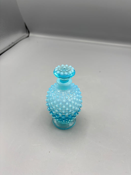 Vintage Fenton  blue Opalescent glass perfume bottle w/ stopper