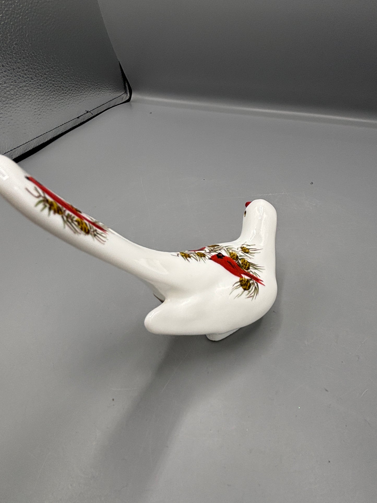 Vintage Fenton Bird of Happiness