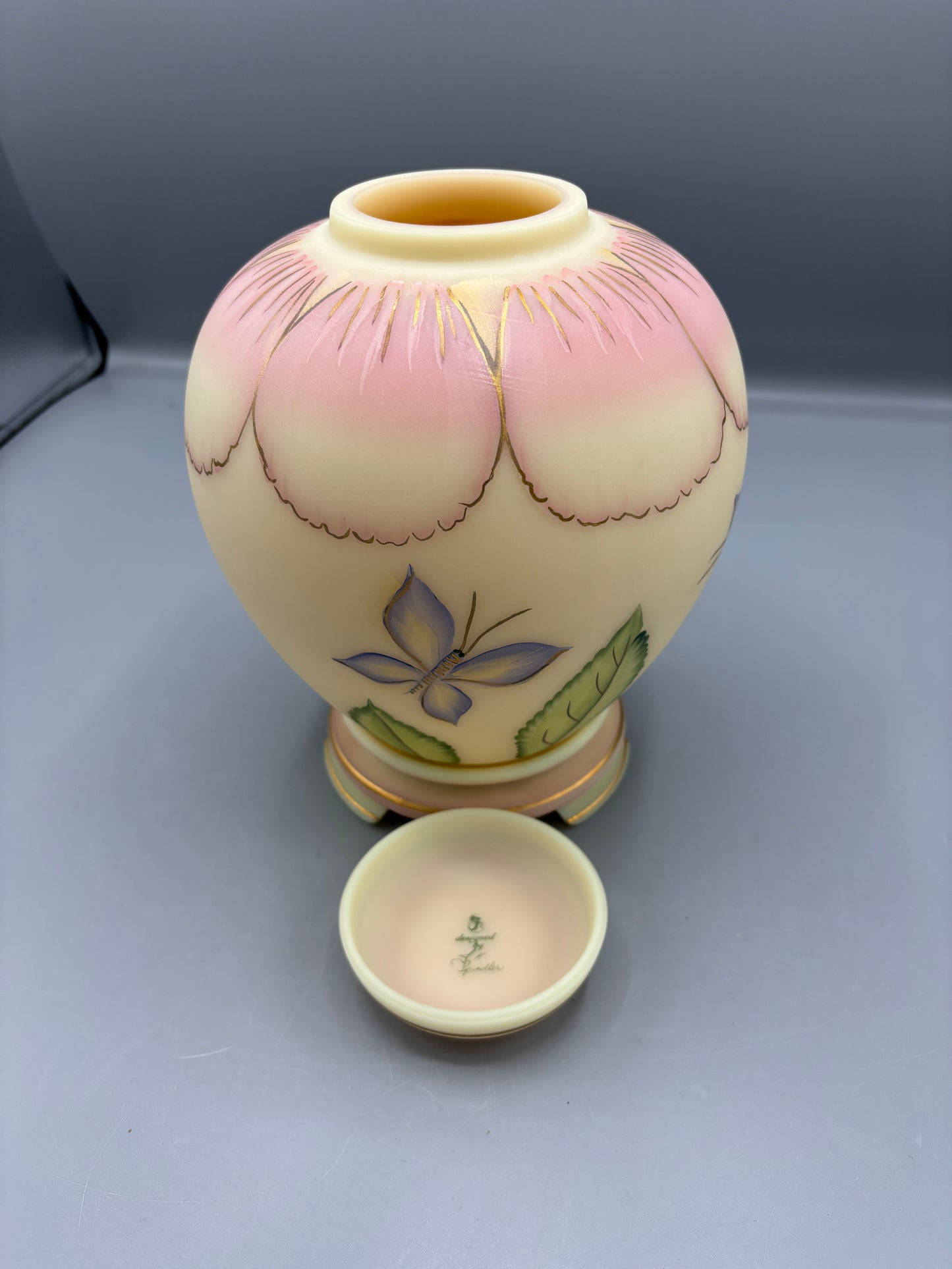 Vintage Fenton anniversary Burmese satin glass ginger jar