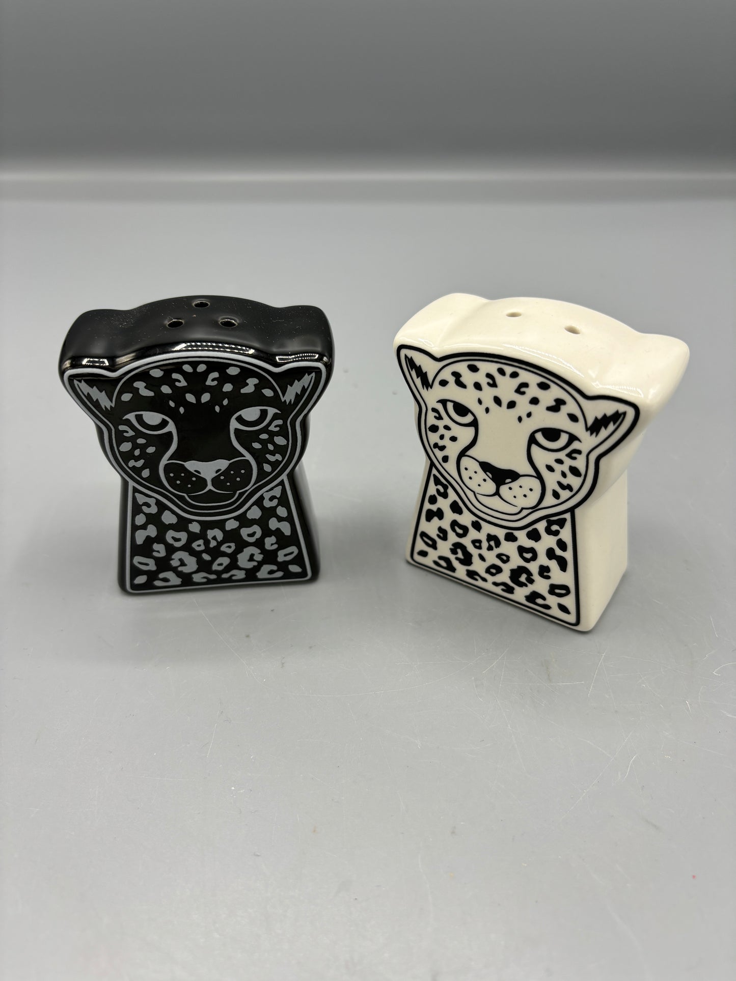 Ceramic Leopard salt & pepper