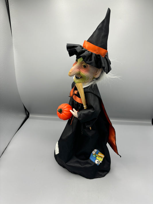 Vintage Telco animated witch with pumpkin