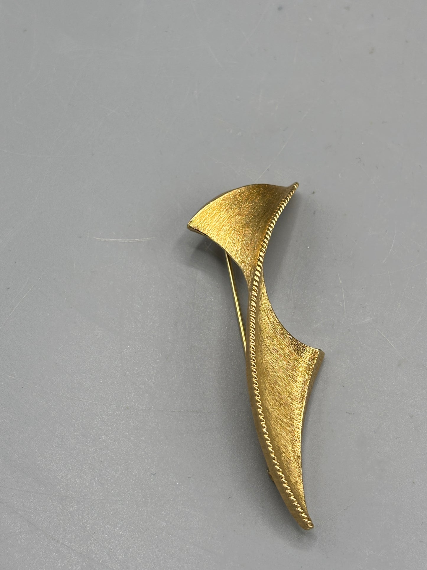 Vintage Monet gold abstract brooch