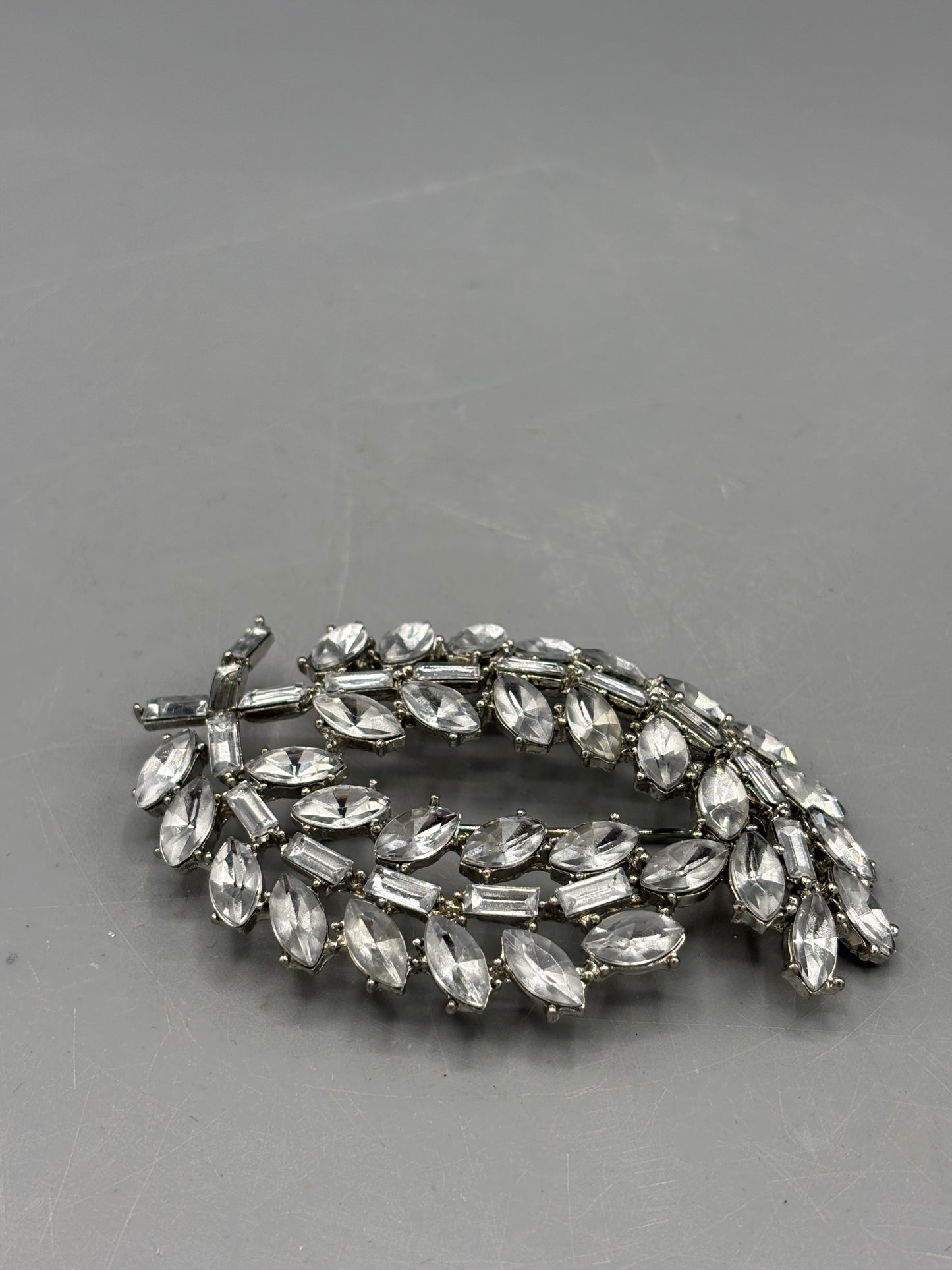 Vintage Rhinestone crystal brooch