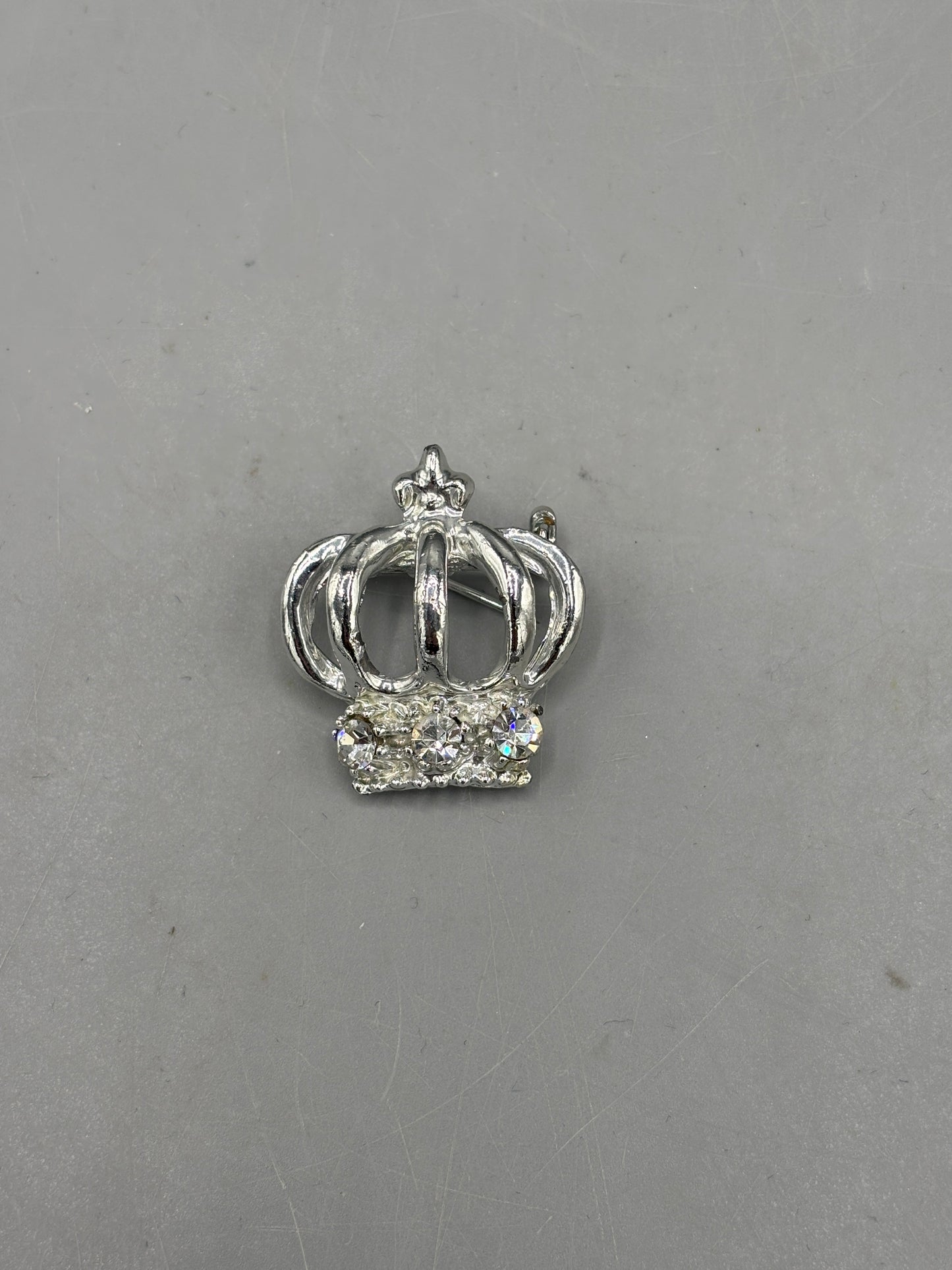 Silver tone Rhinestone crown brooch