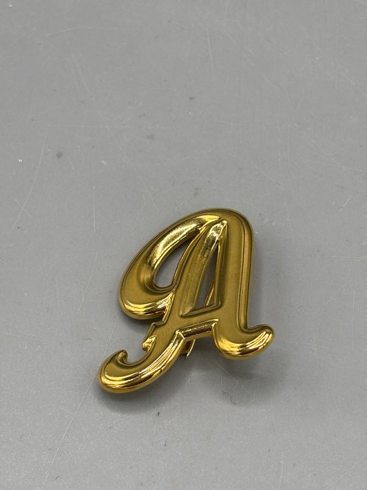 Vintage gold tone A initial brooch