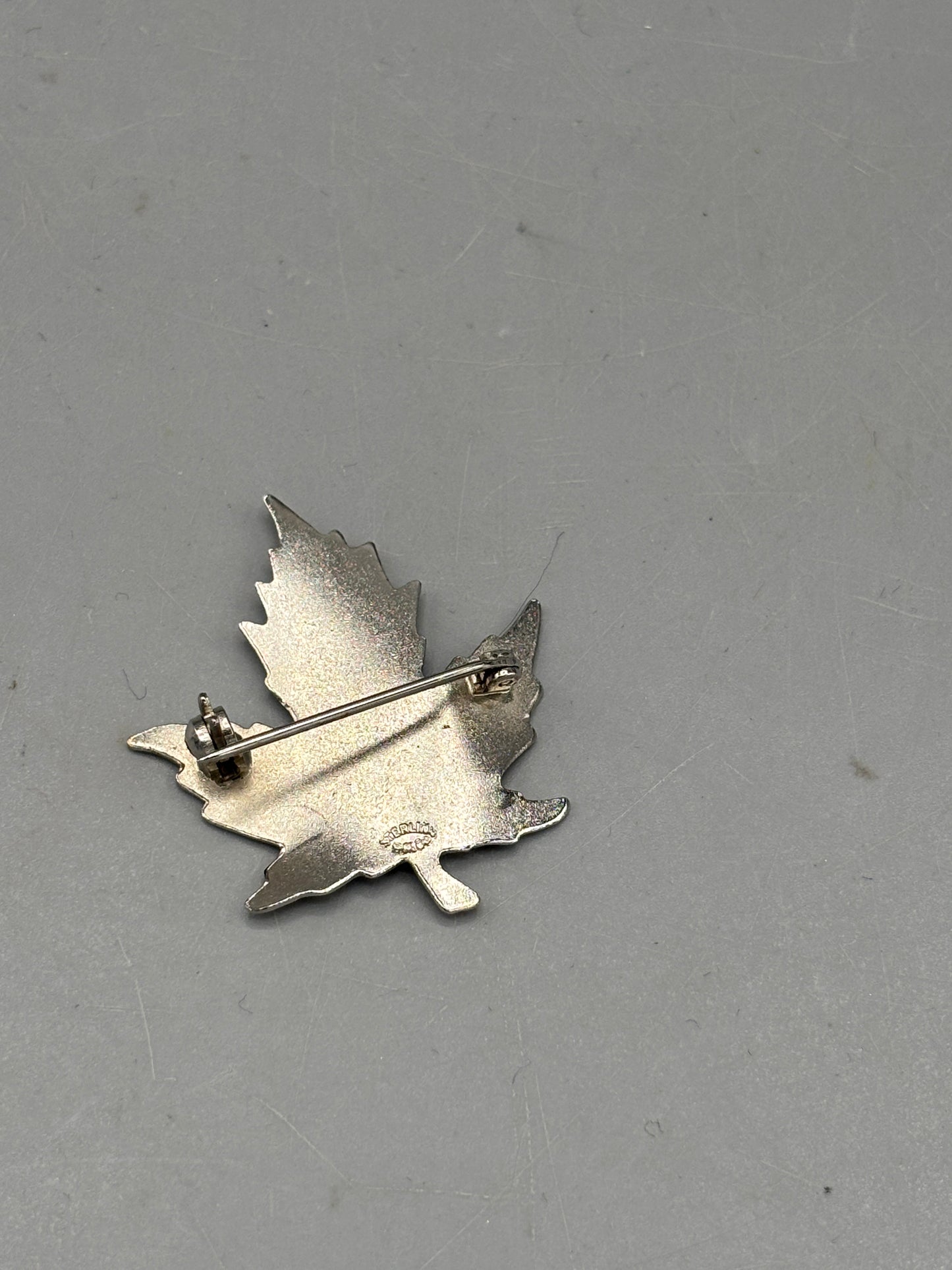 Vintage leaf brooch