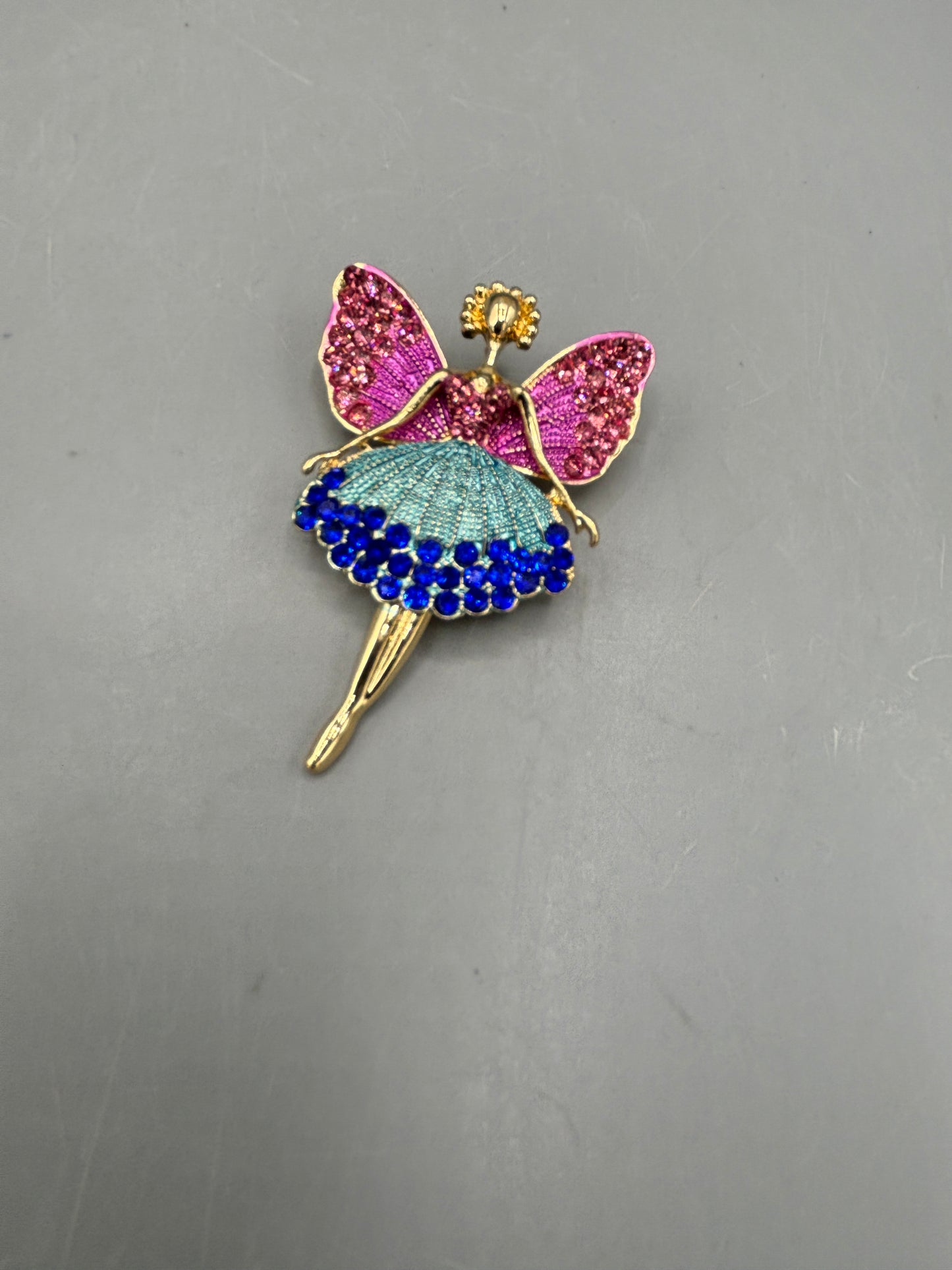 Gold tone magic fairy brooch