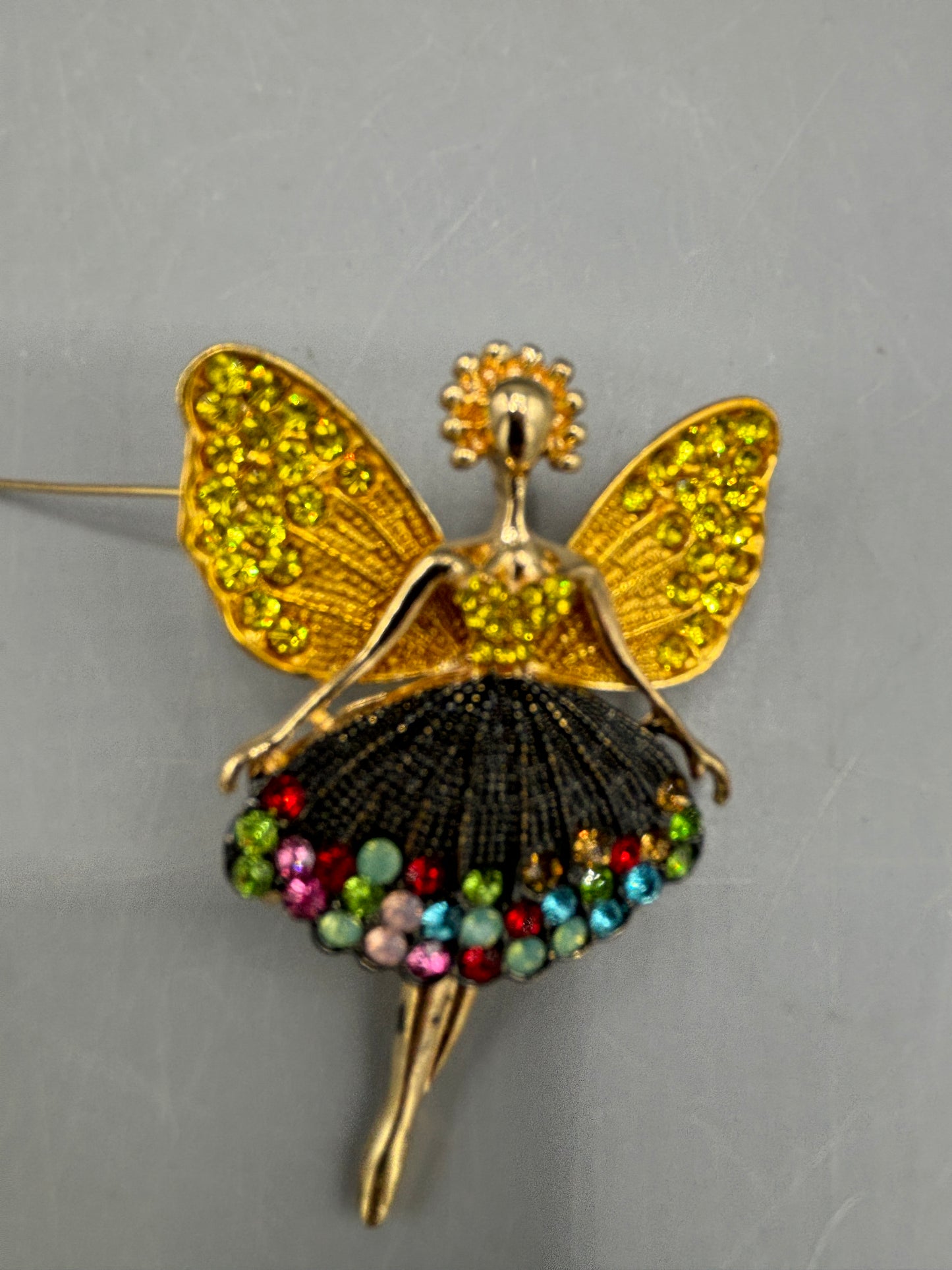 Gold tone magic fairy yellow brooch