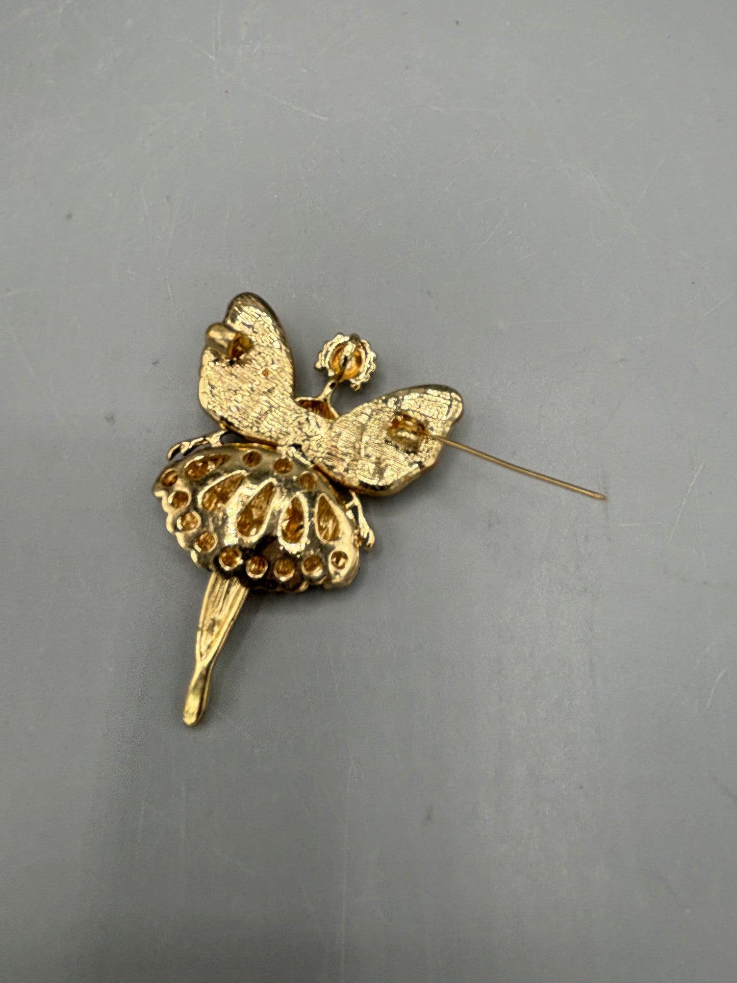 Gold tone magic fairy yellow brooch