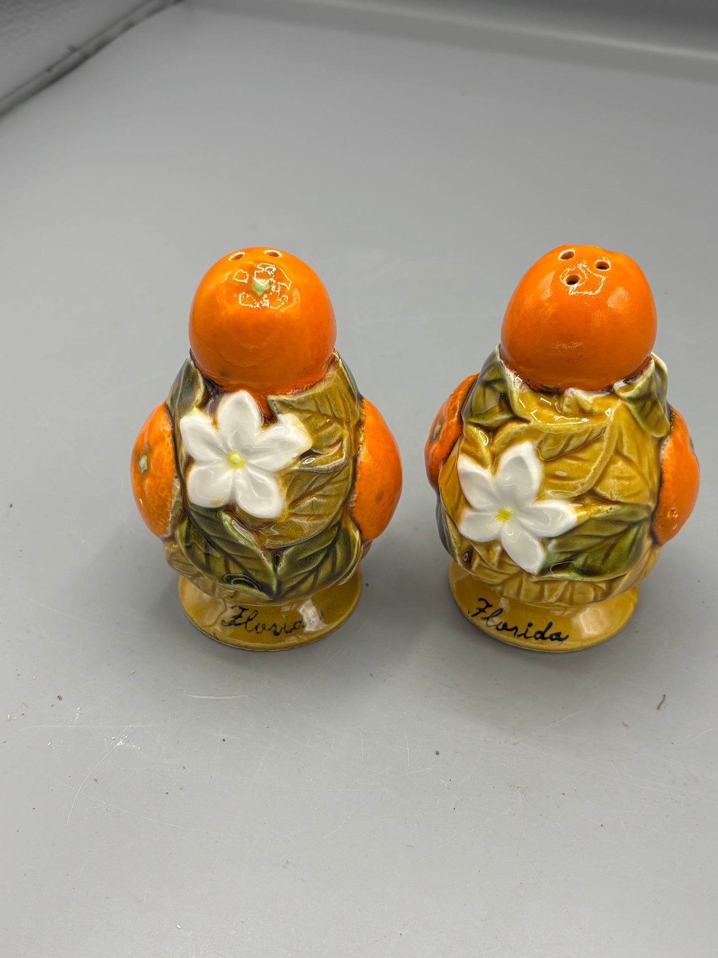 Vintage Florida Oranges & Flowers salt & Pepper