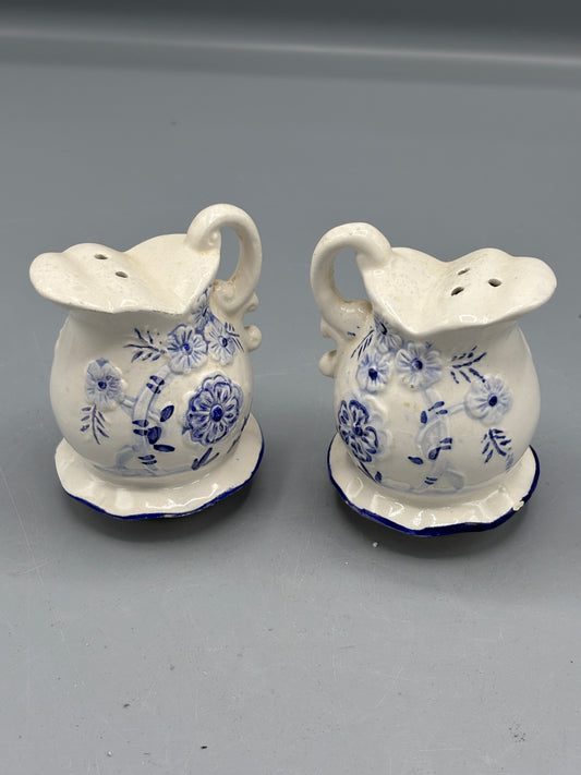 Vintage Ceramic Blue & White flower