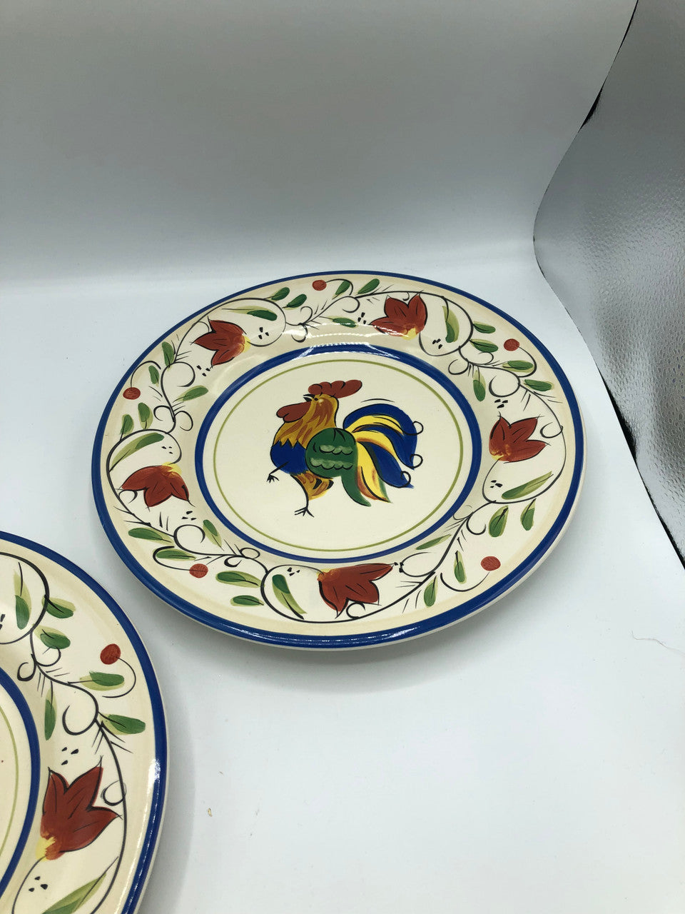 Set 2 tabletop Luna Rooster  Plates