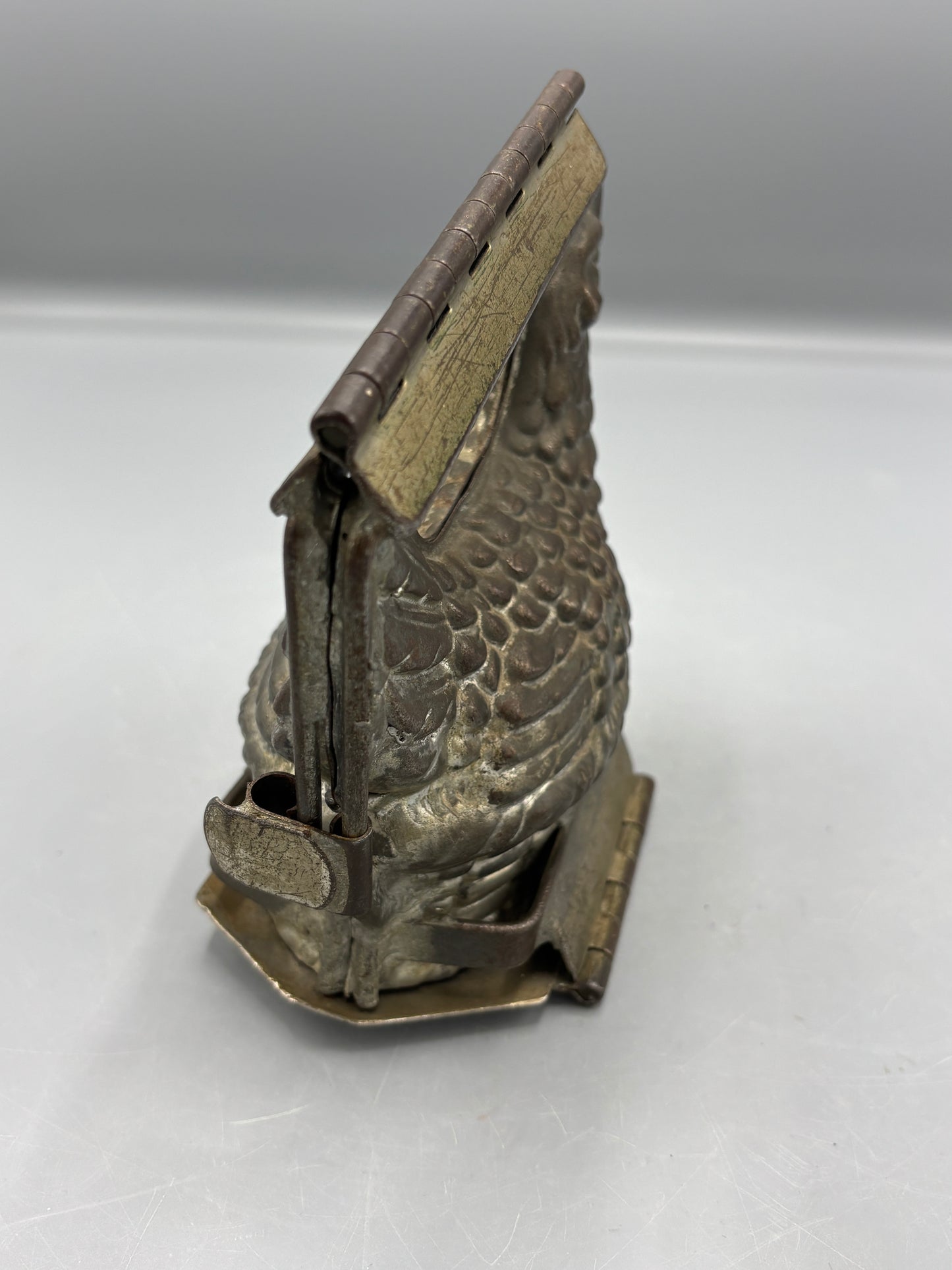 Vintage Hen on a basket Chocolate Mold
