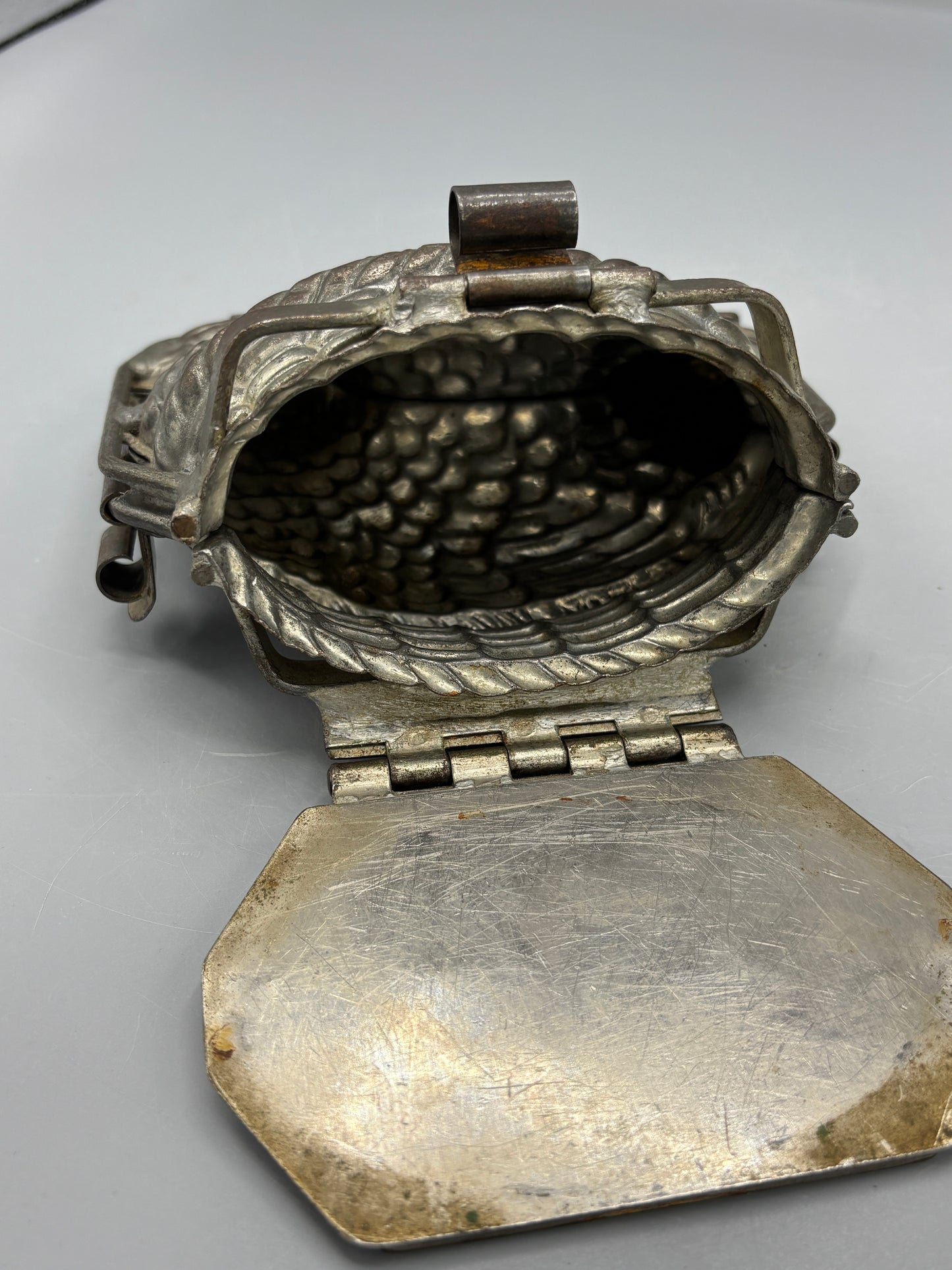 Vintage Hen on a basket Chocolate Mold