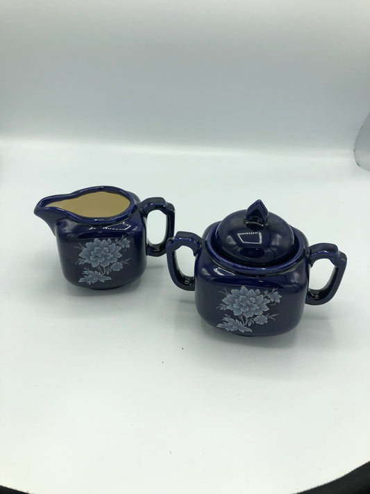 Deep blue floral creamer & sugar