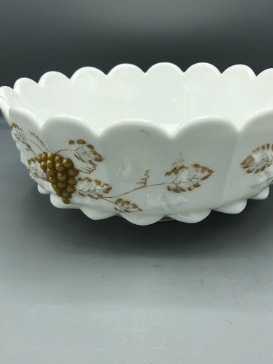 Westmoreland Milk Glass Fruit Bowl 10" Wide