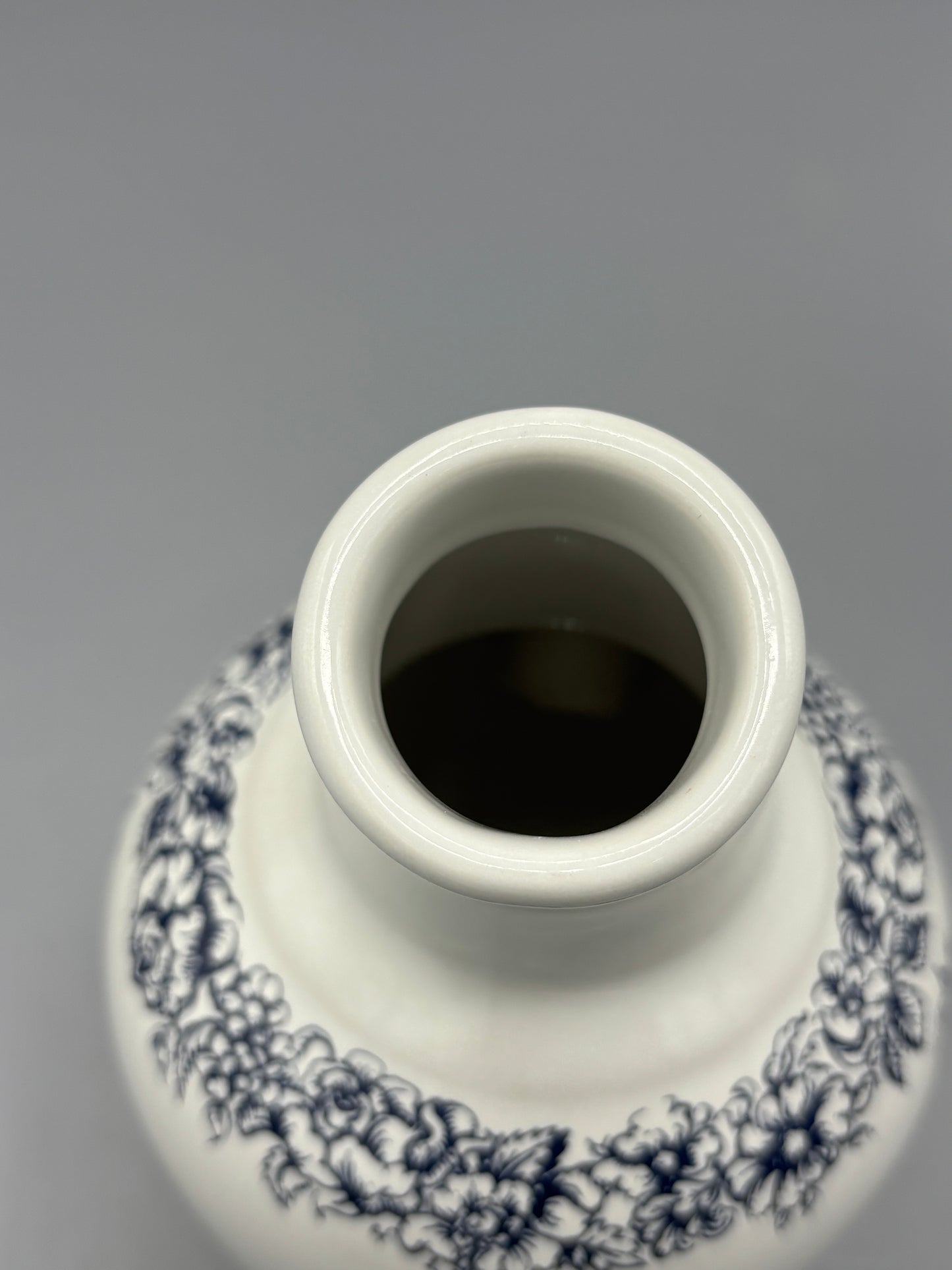 Vintage Replica of Maws Earthenware Inhaler replica