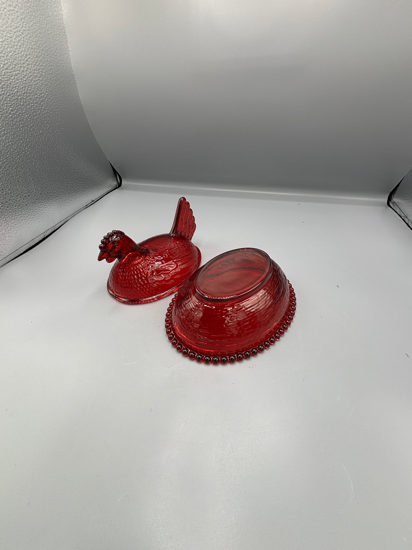 Vintage Indianna glass Ruby red glass hen on nest