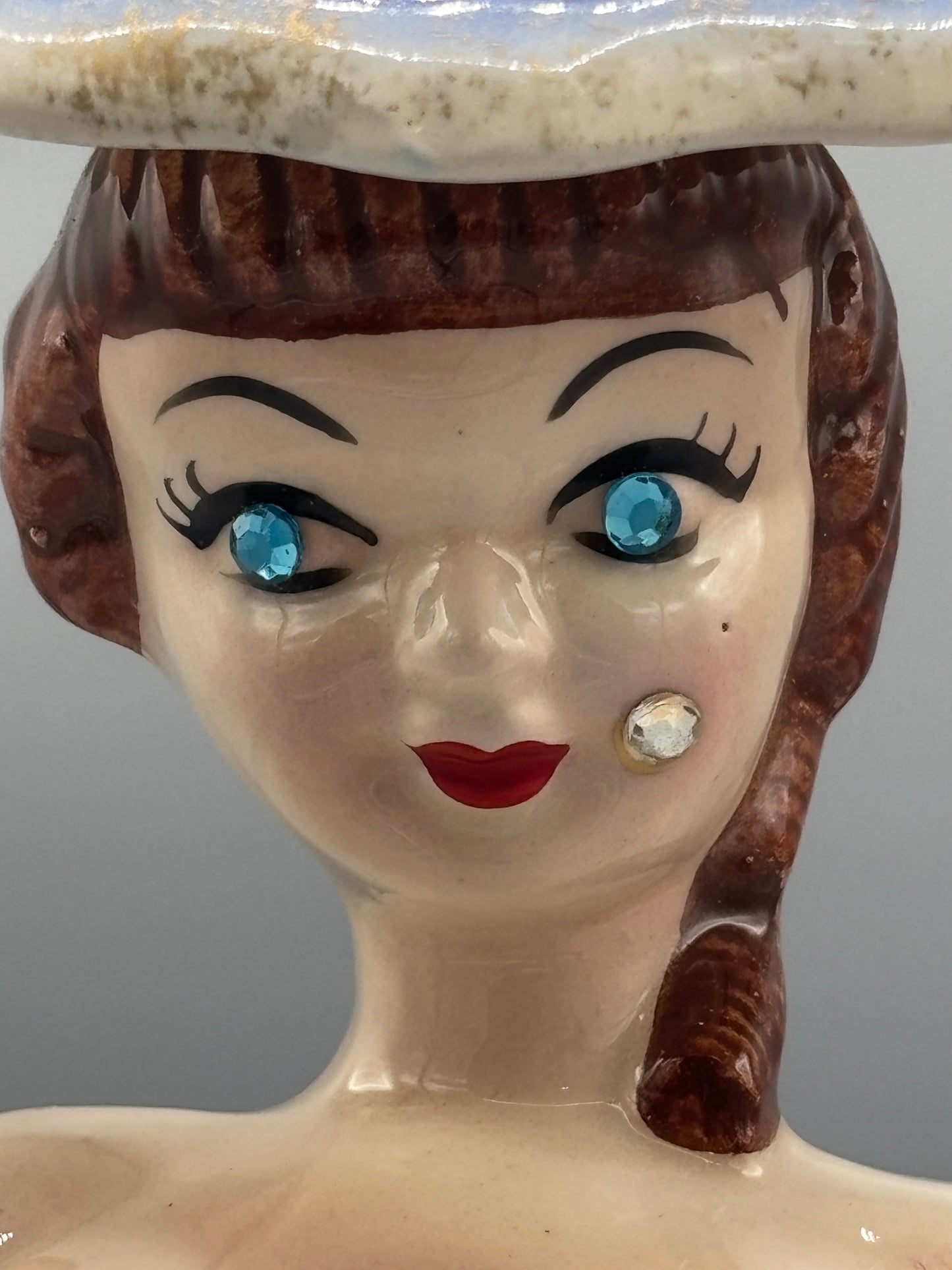 Vintage Kreiss & Co napkin holder