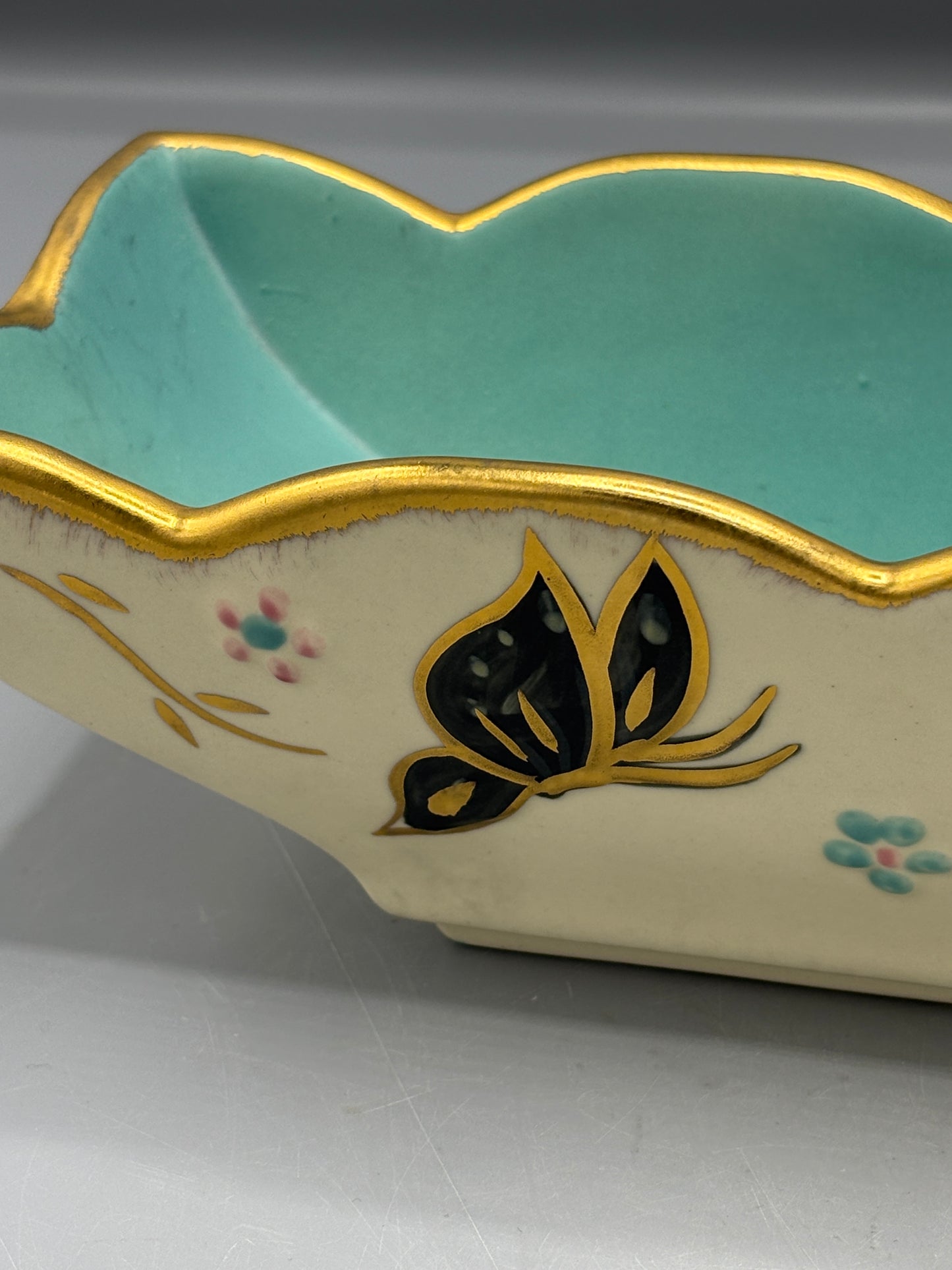 Vintage Hull Butterfly Bowl
