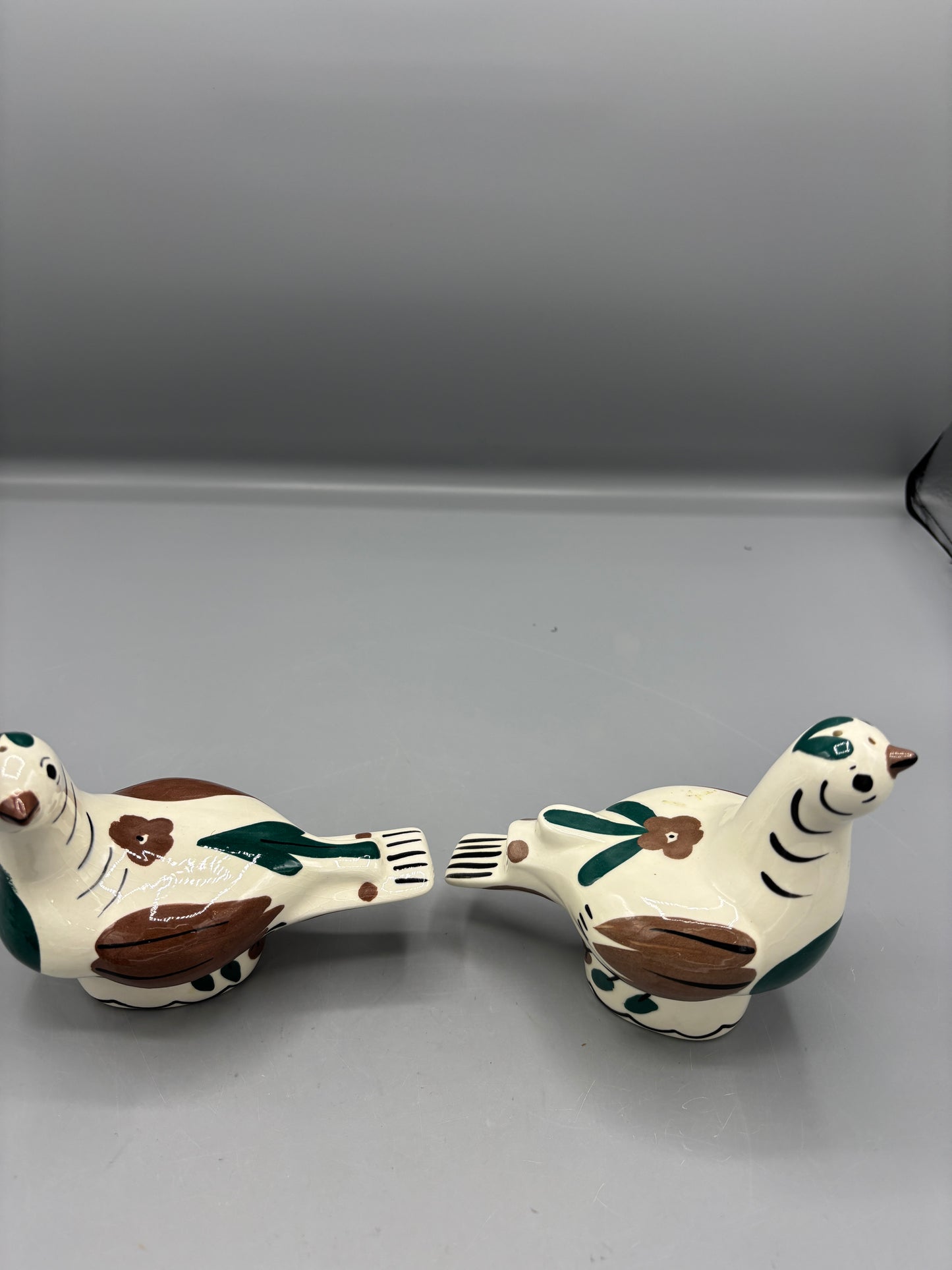 Vintage California Clemson Pottery dove salt & pepper
