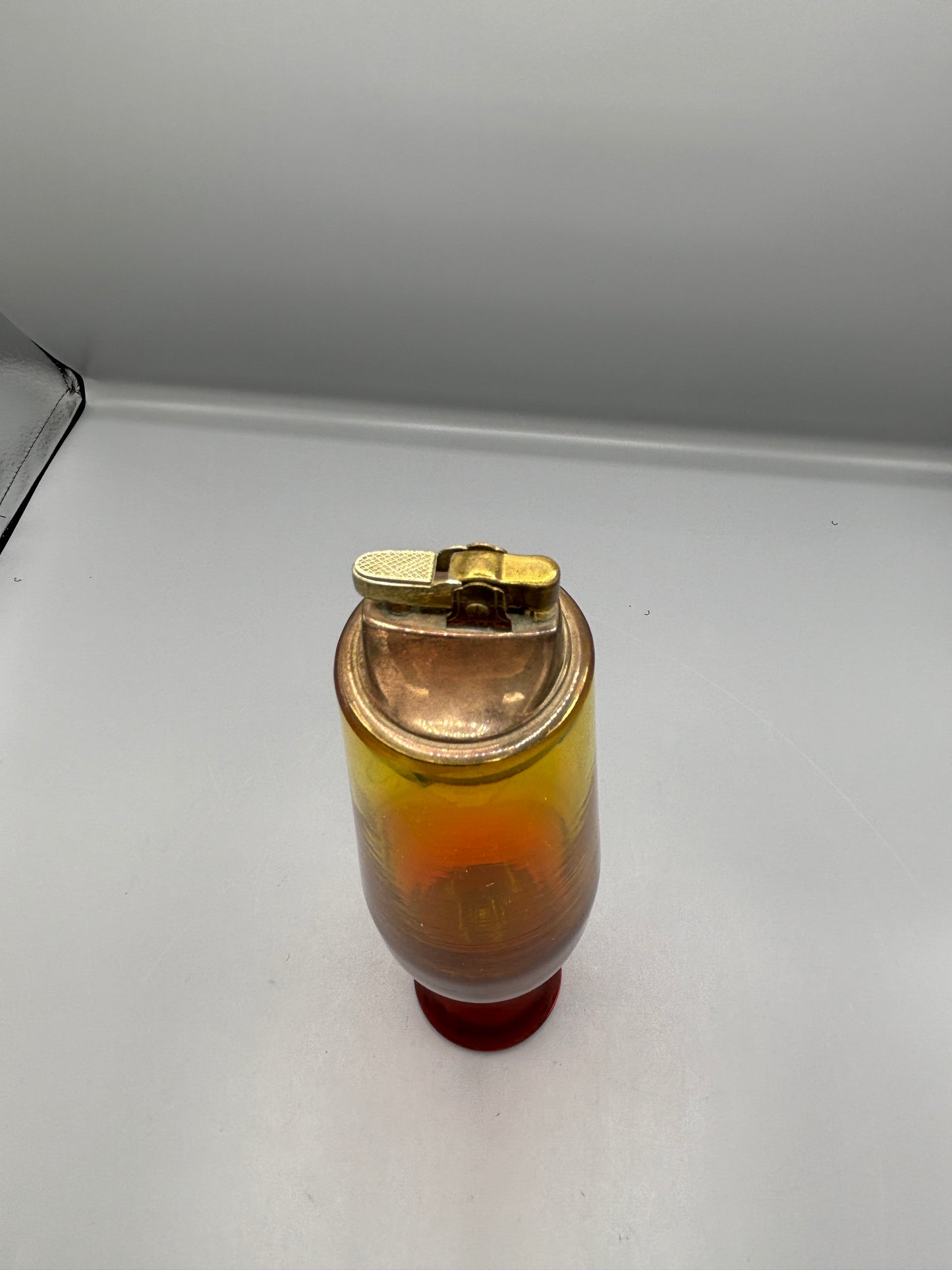 Vintage Blenko table lighter