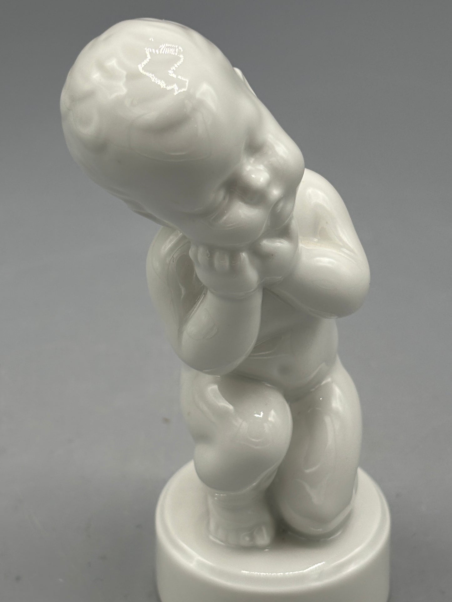 Vintage Bing & Grondahl toothache figure