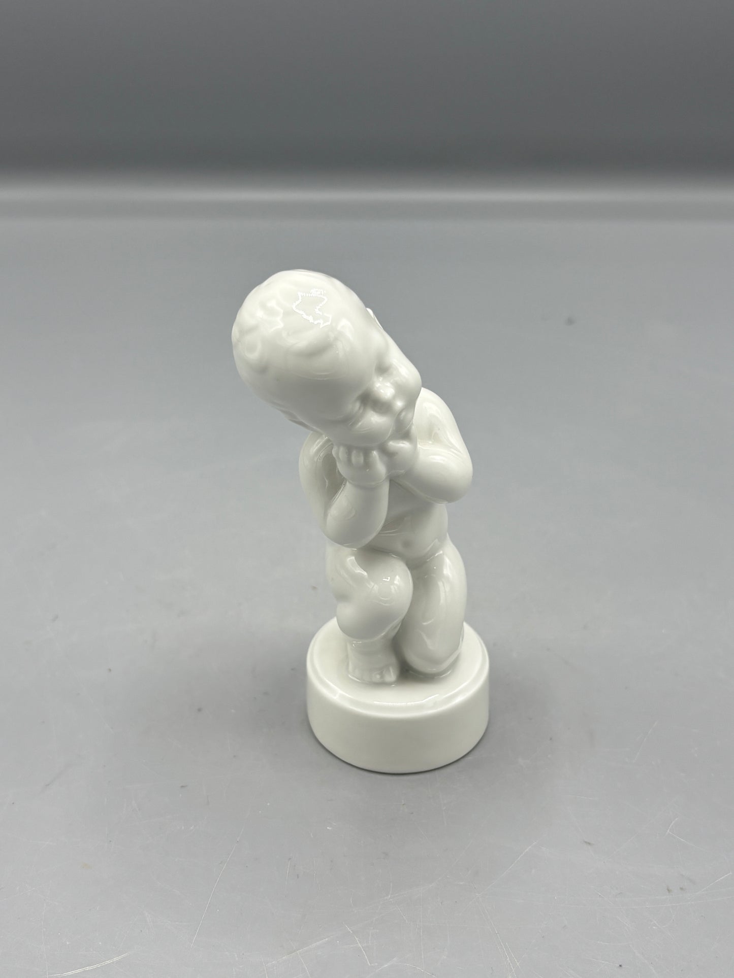 Vintage Bing & Grondahl toothache figure