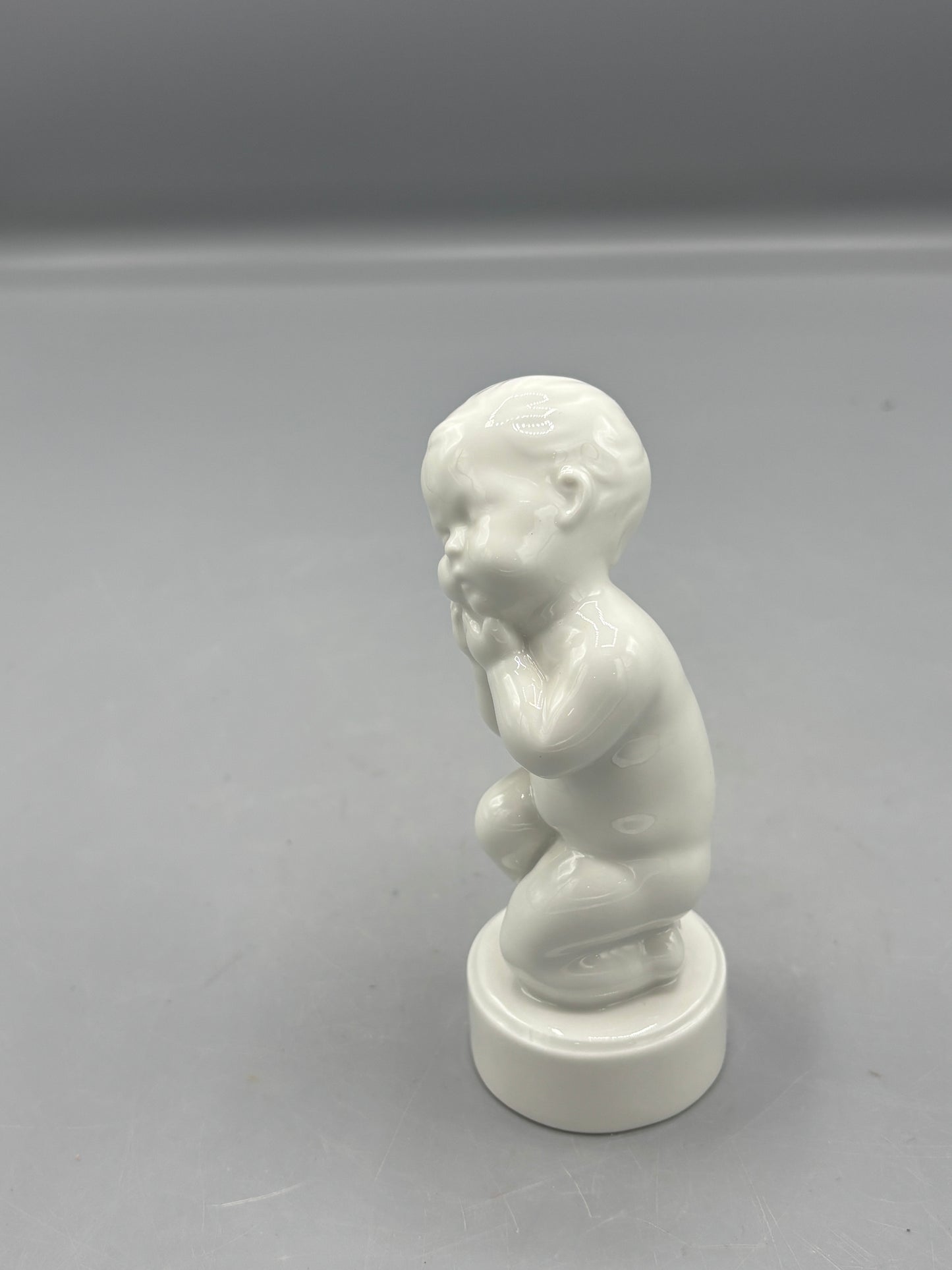Vintage Bing & Grondahl toothache figure