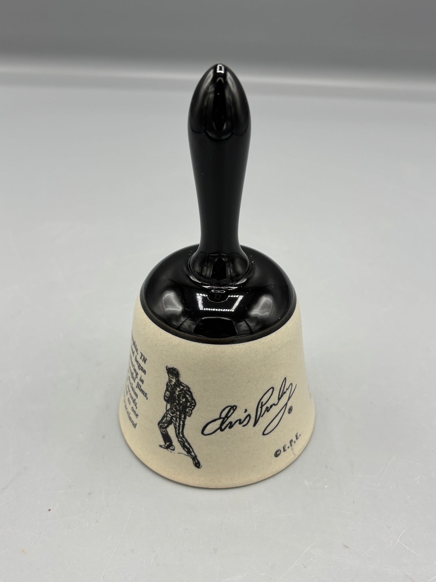 Vintage Elvis Presley Ceramic Souvenir bell